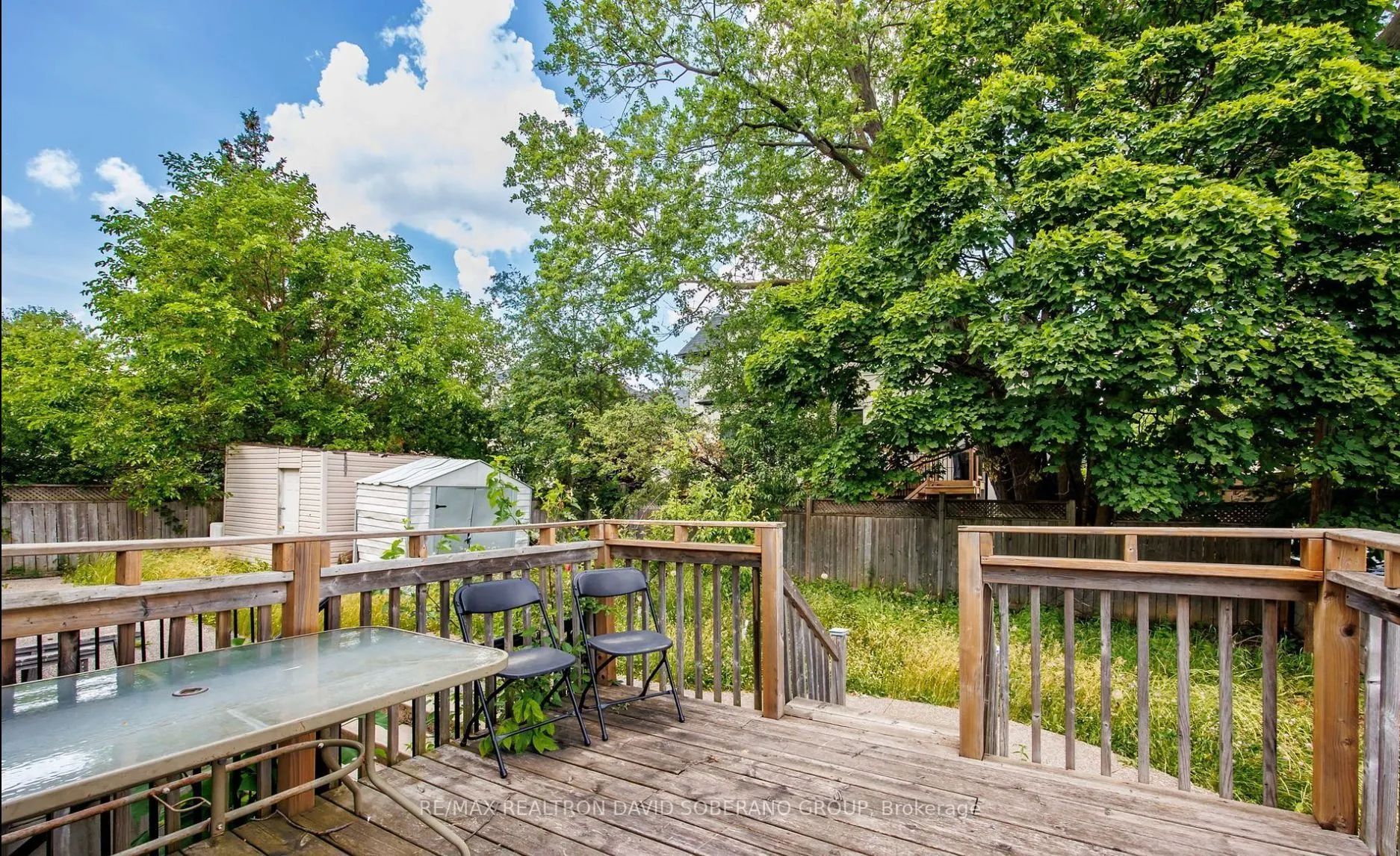 10 Bainbridge Avenue