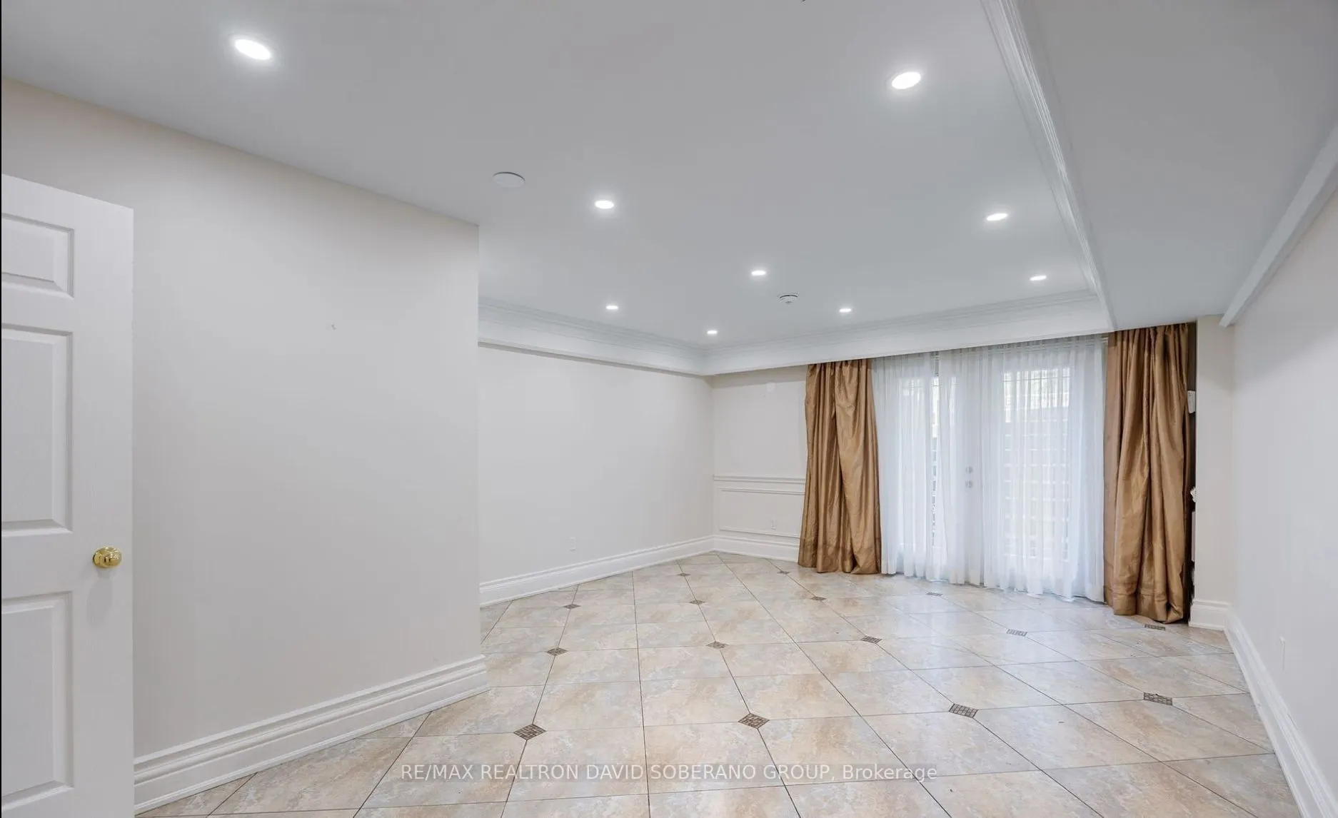 10 Bainbridge Avenue