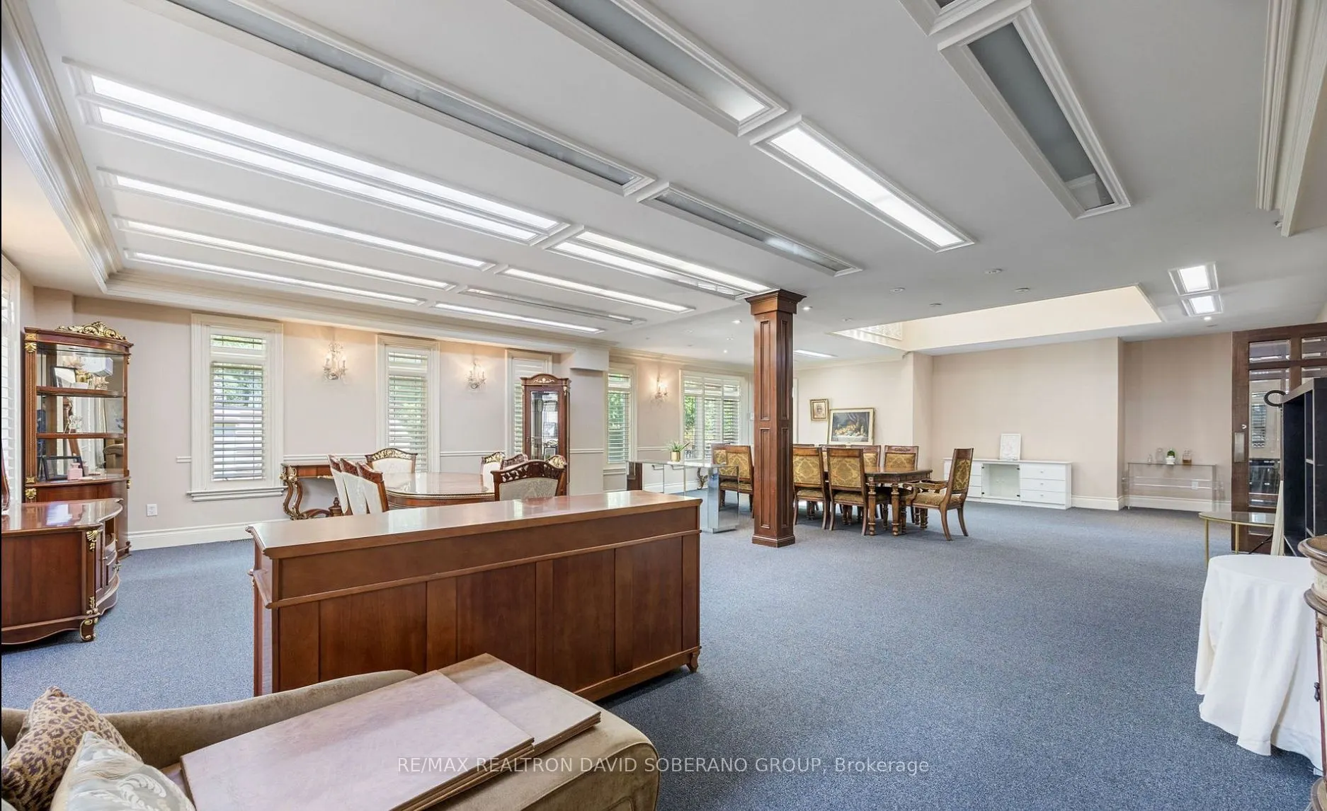 10 Bainbridge Avenue