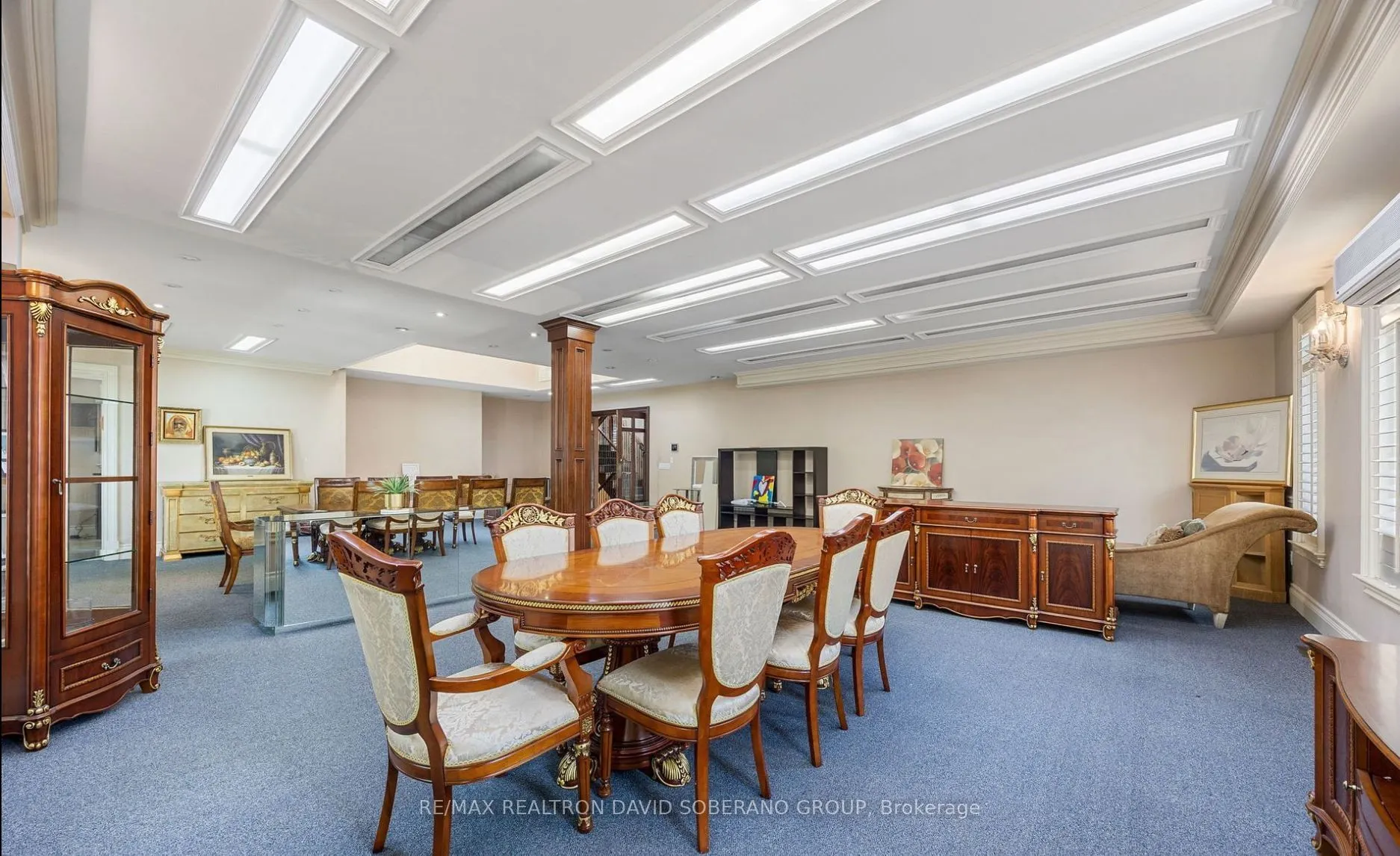 10 Bainbridge Avenue