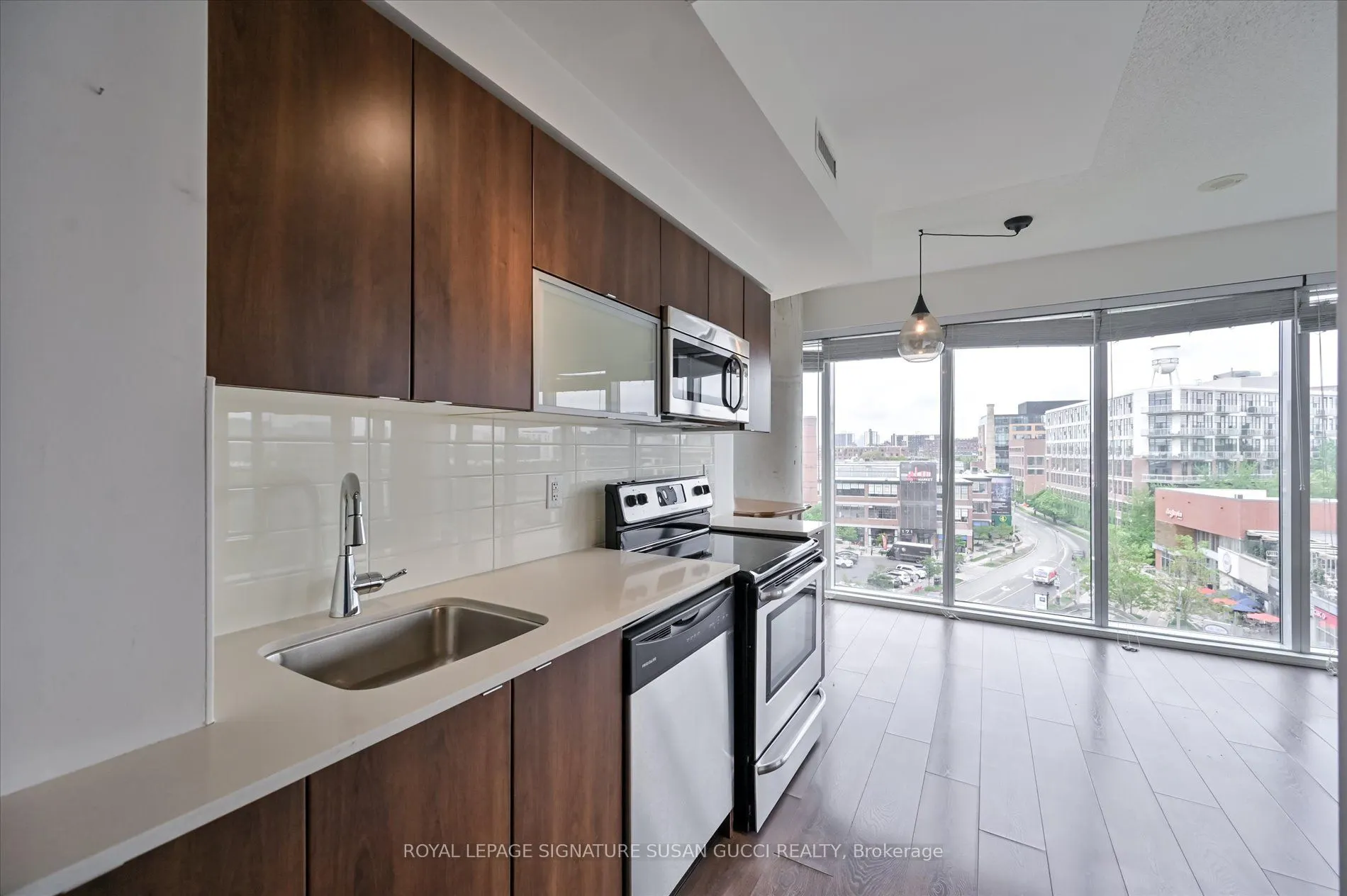 150 East Liberty Street, #615