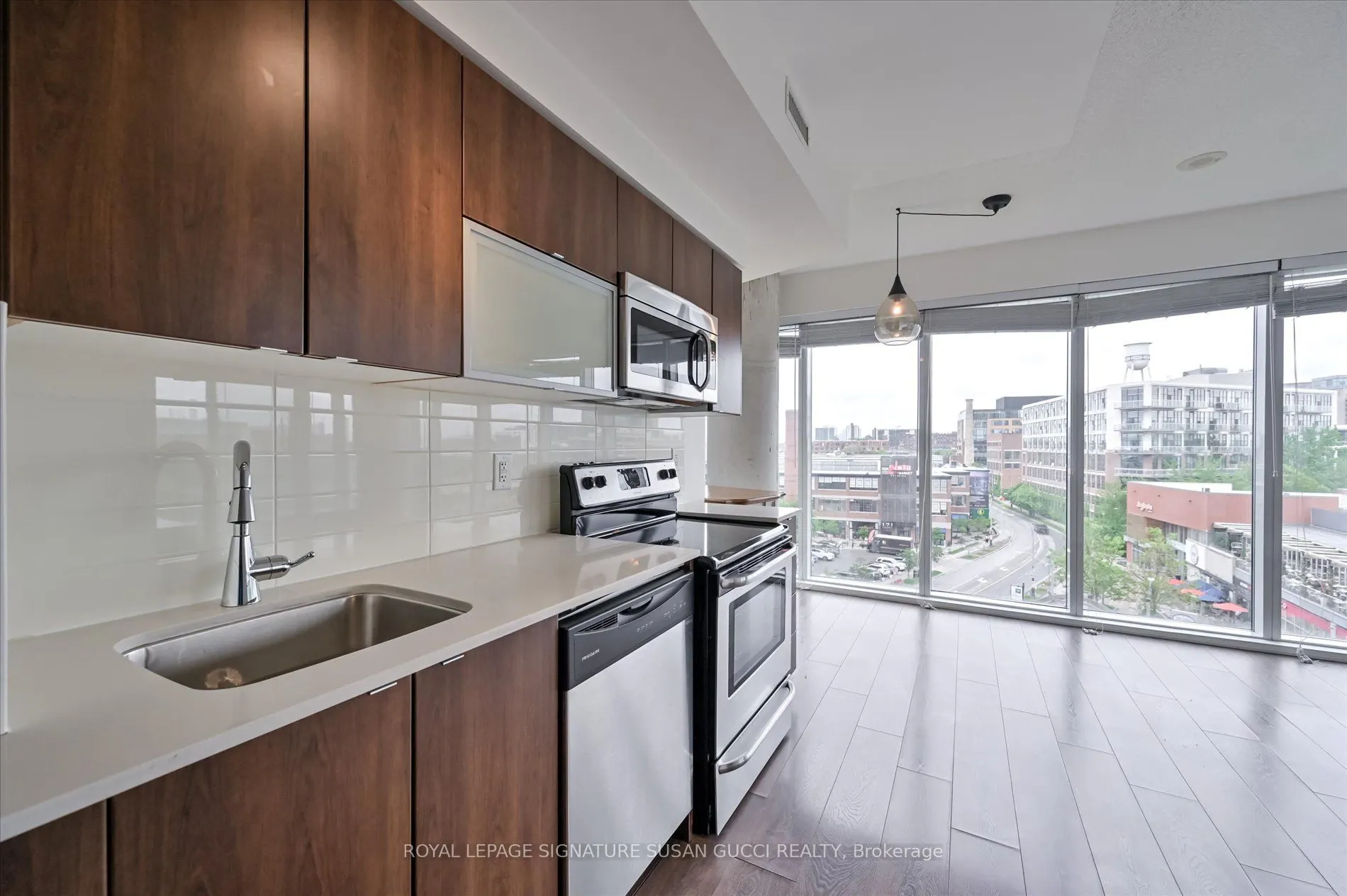 150 East Liberty Street, #615