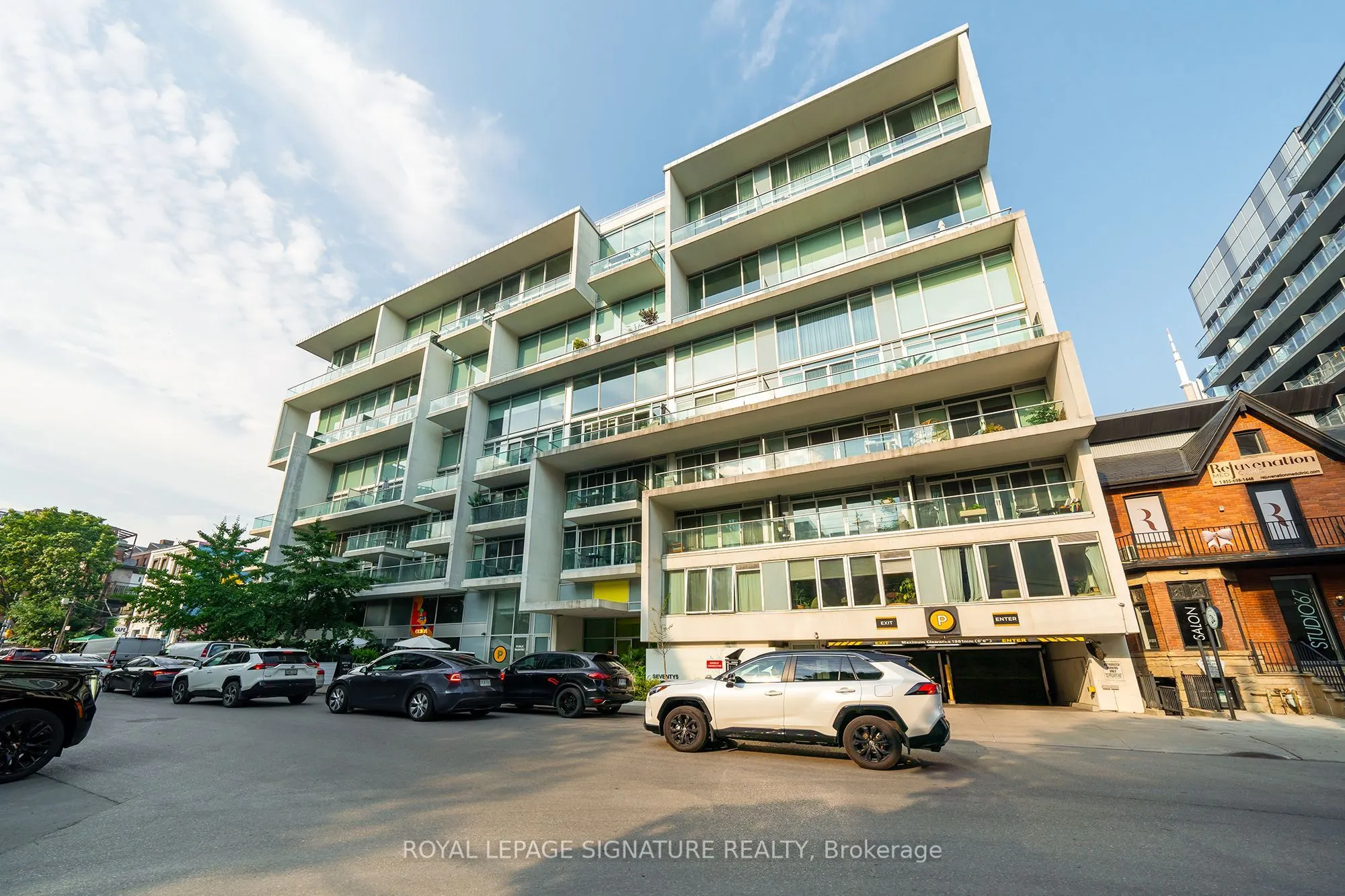75 Portland Street, #510