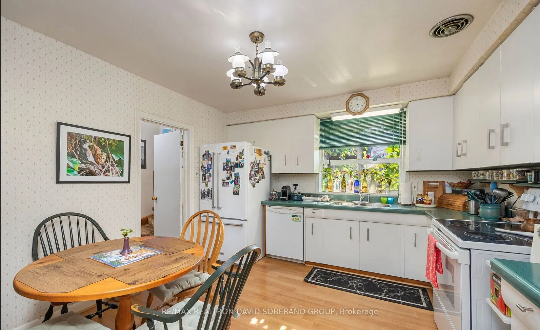 29 Artreeva Drive