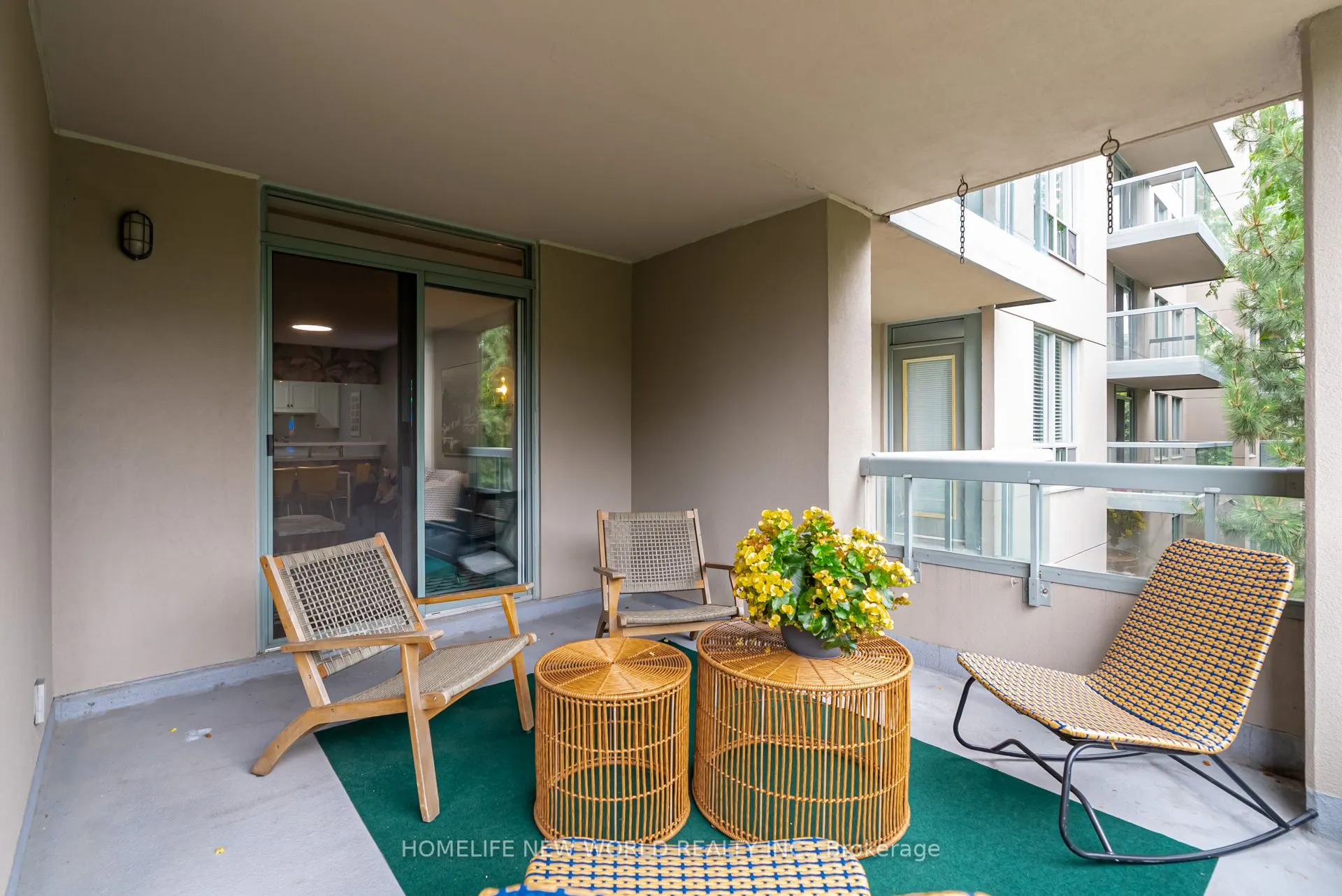 28 Empress Avenue, #210
