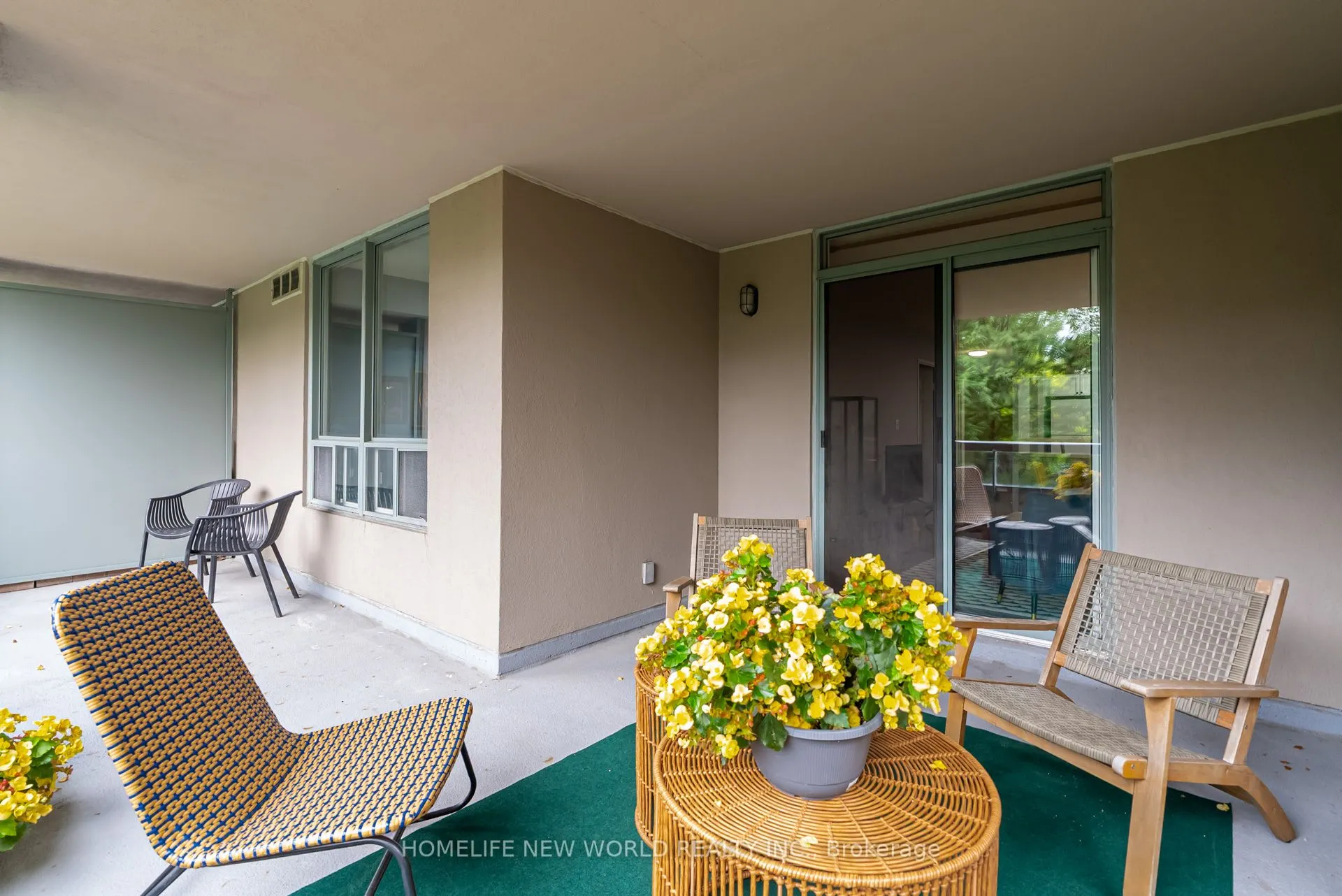 28 Empress Avenue, #210
