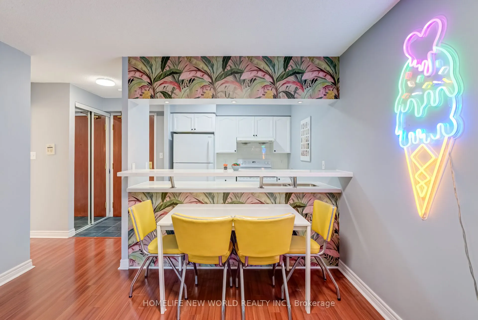28 Empress Avenue, #210