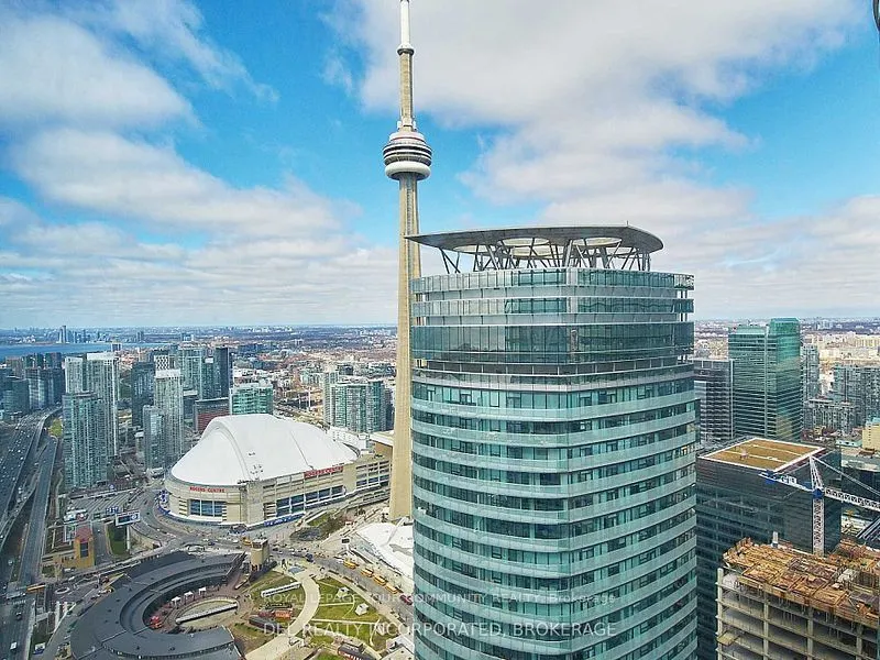 10 York Street, #6402
