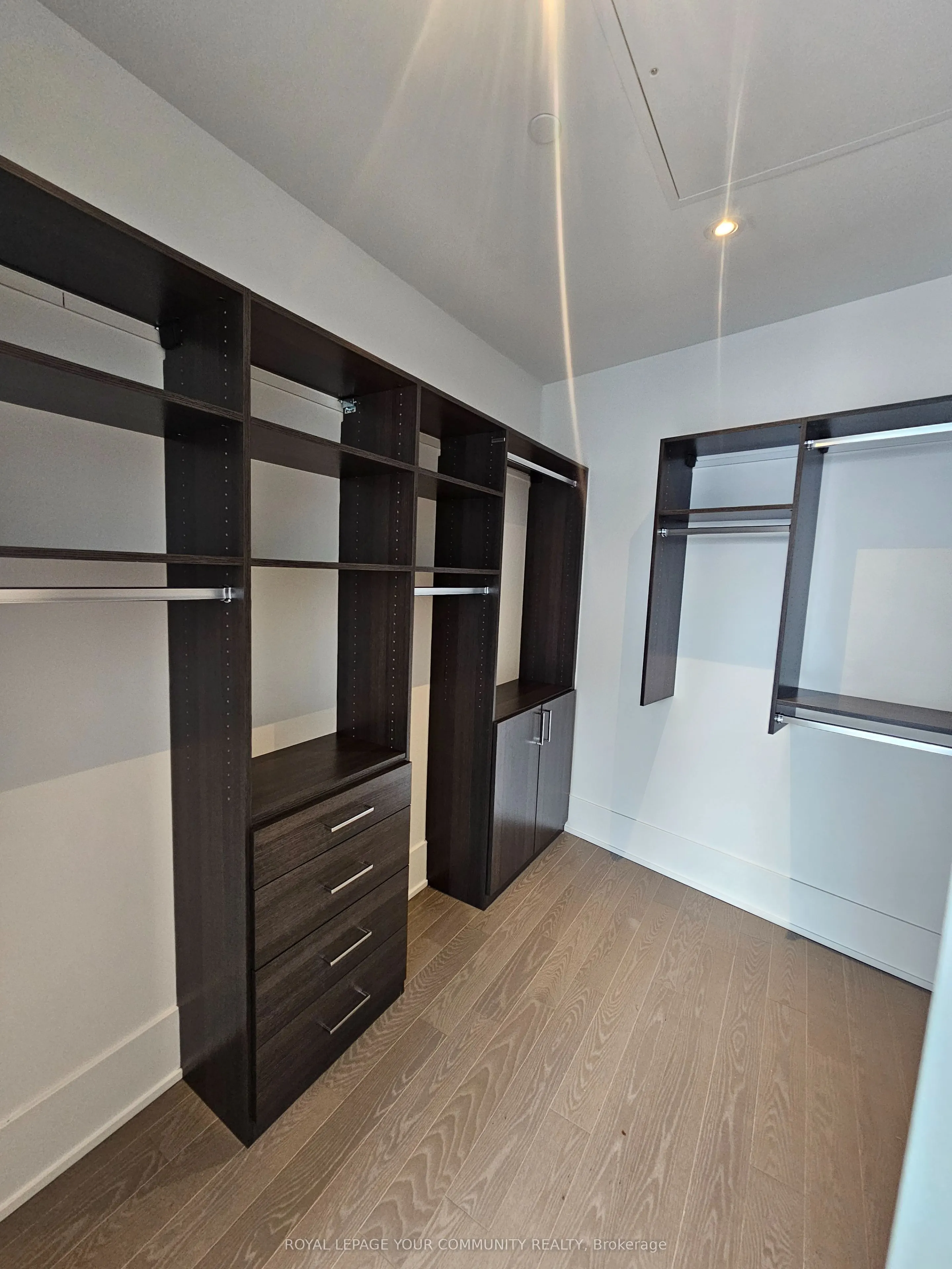 10 York Street, #6402