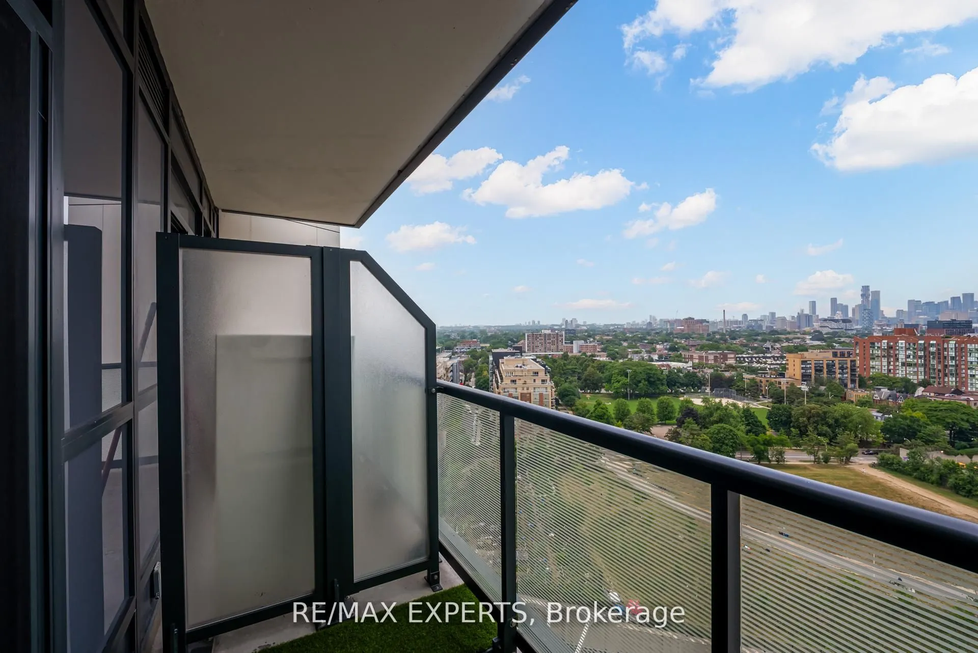 50 Ordnance Street, #1410