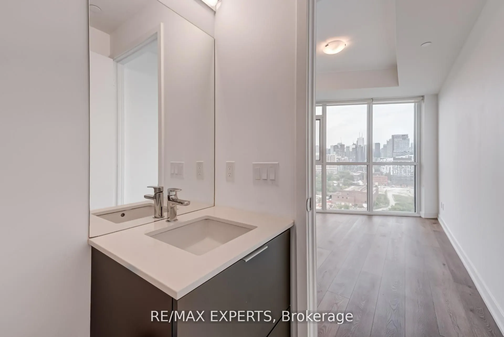 50 Ordnance Street, #1410