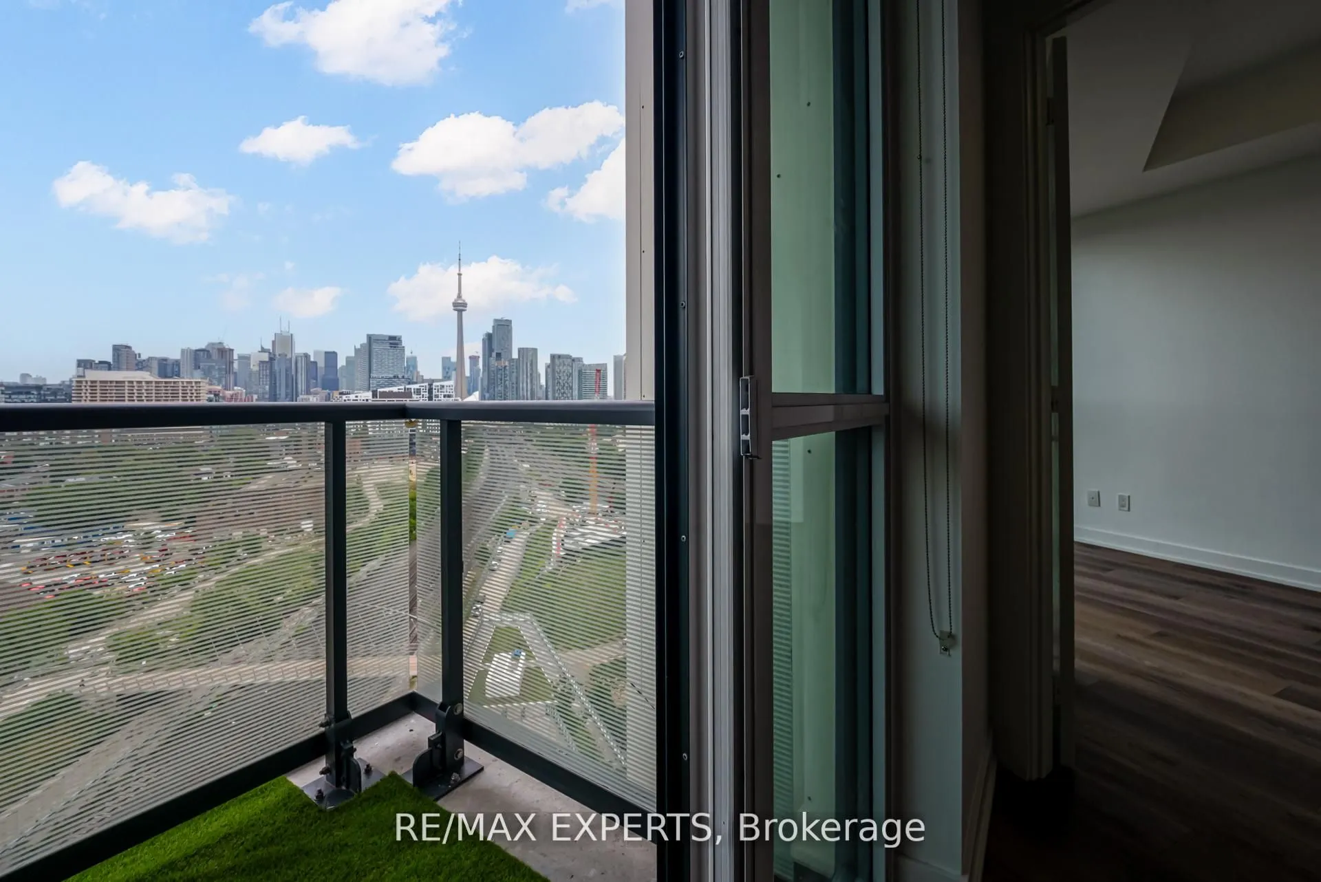 50 Ordnance Street, #1410