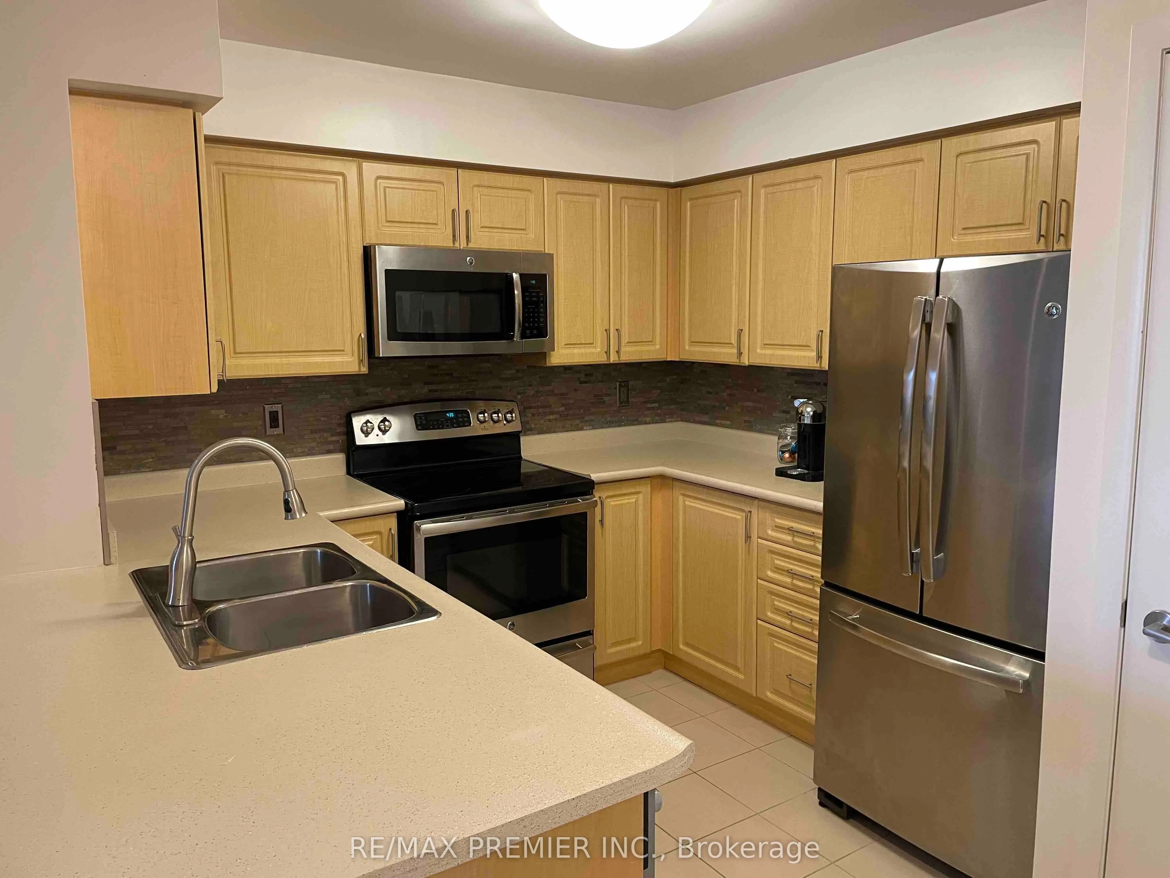 4978 Yonge Street, #2915
