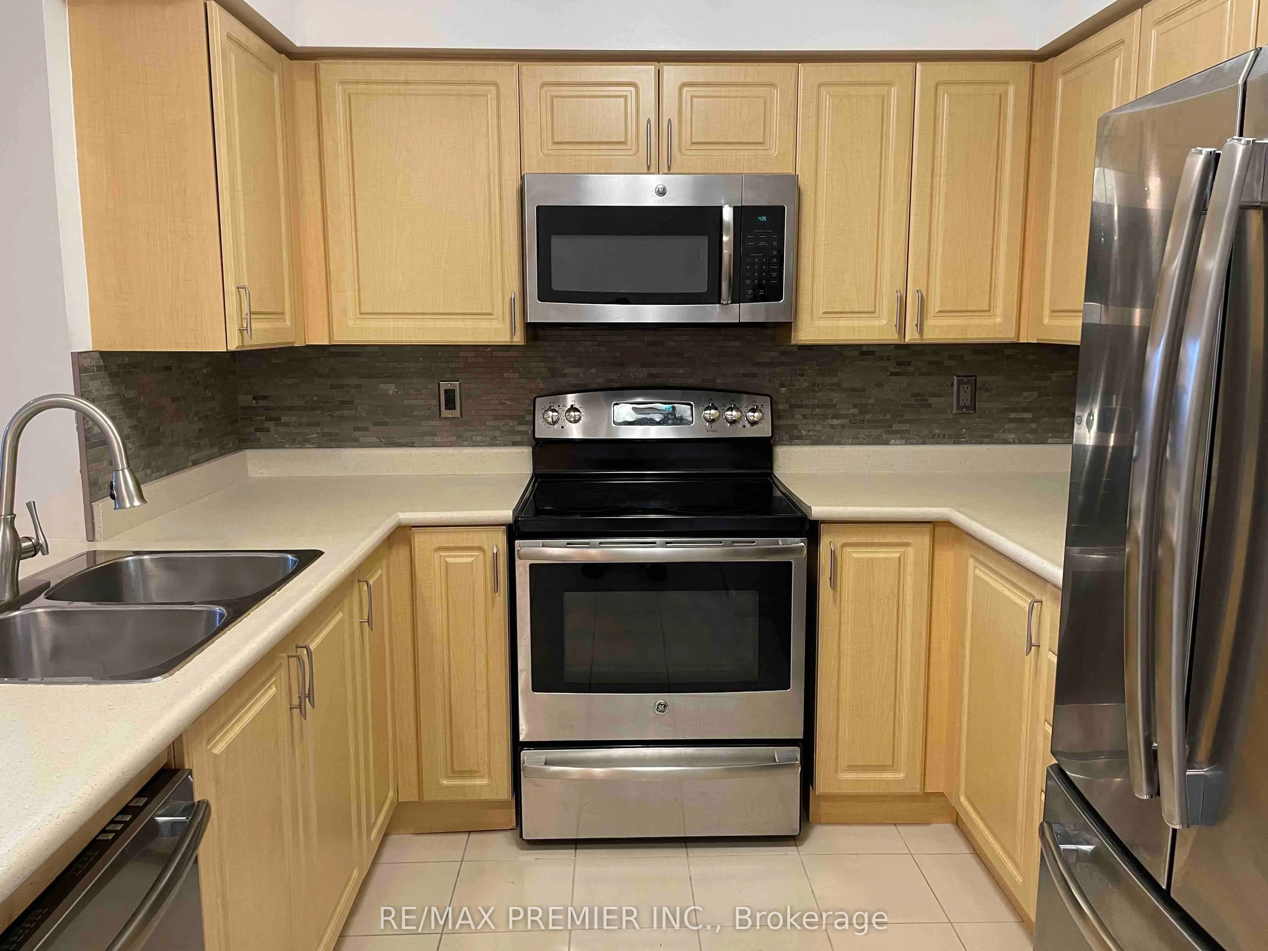 4978 Yonge Street, #2915