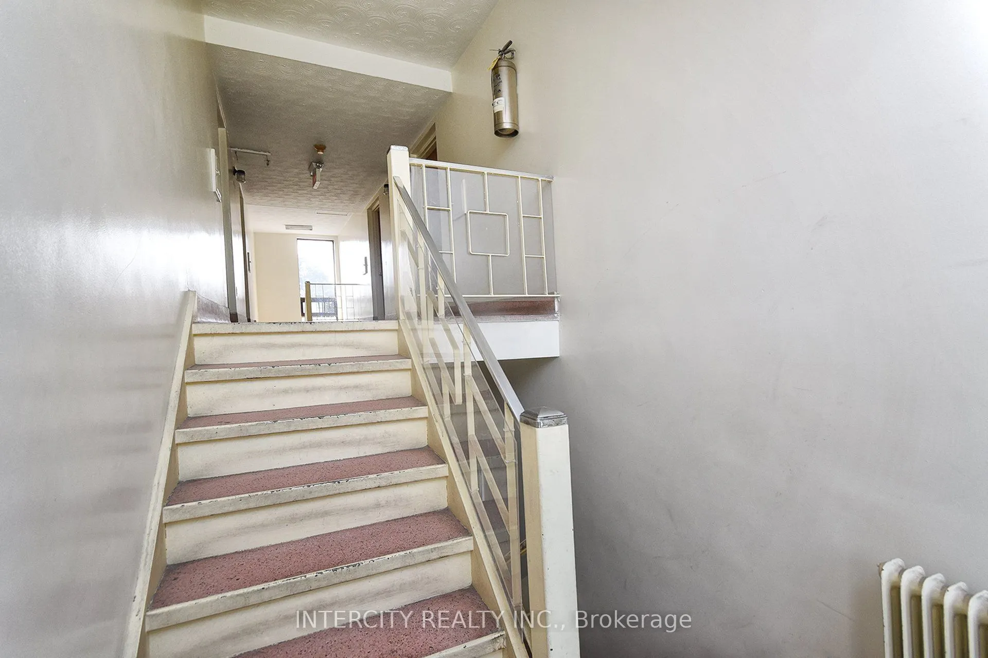 415 Wilson Avenue