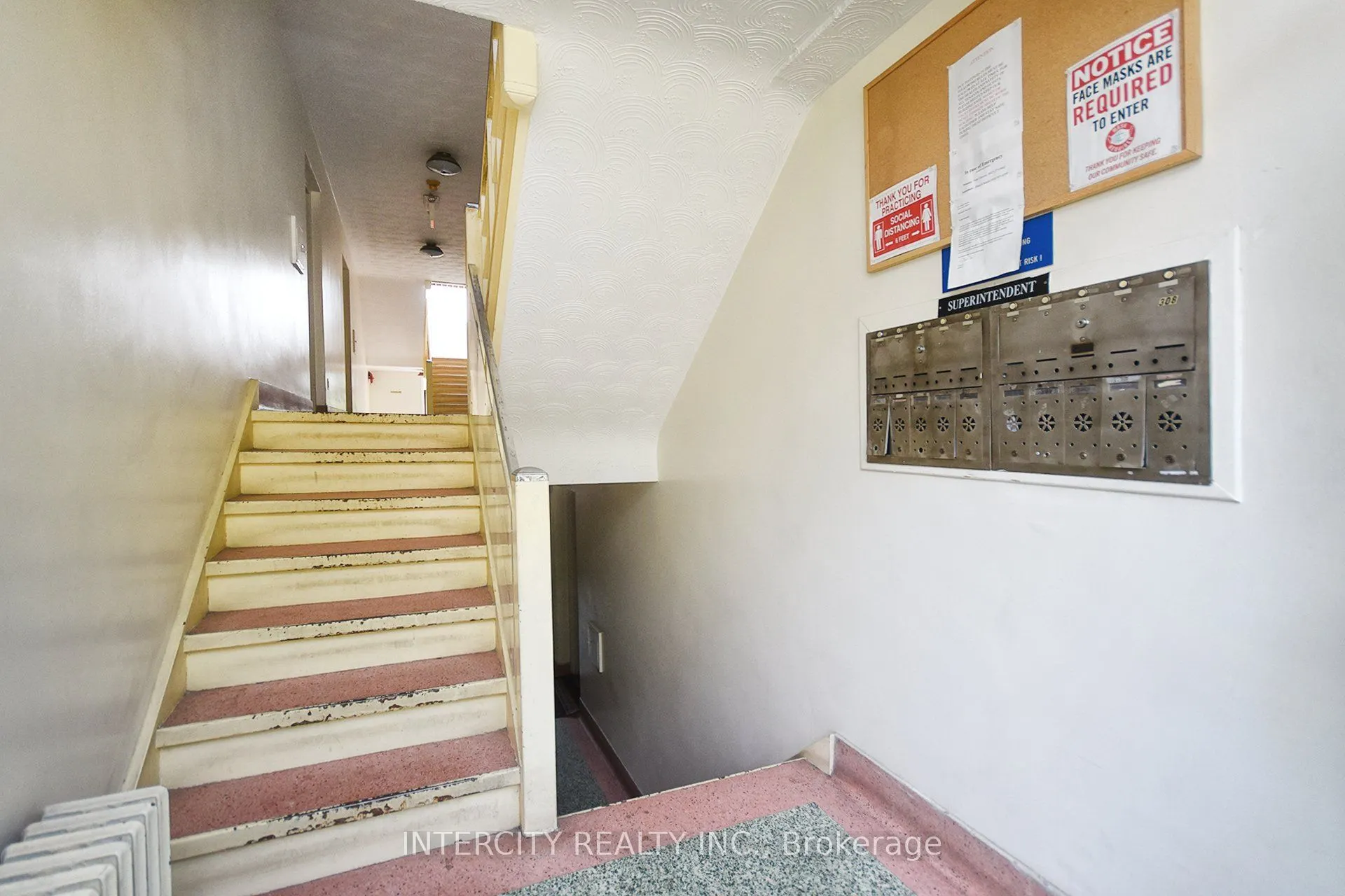 415 Wilson Avenue