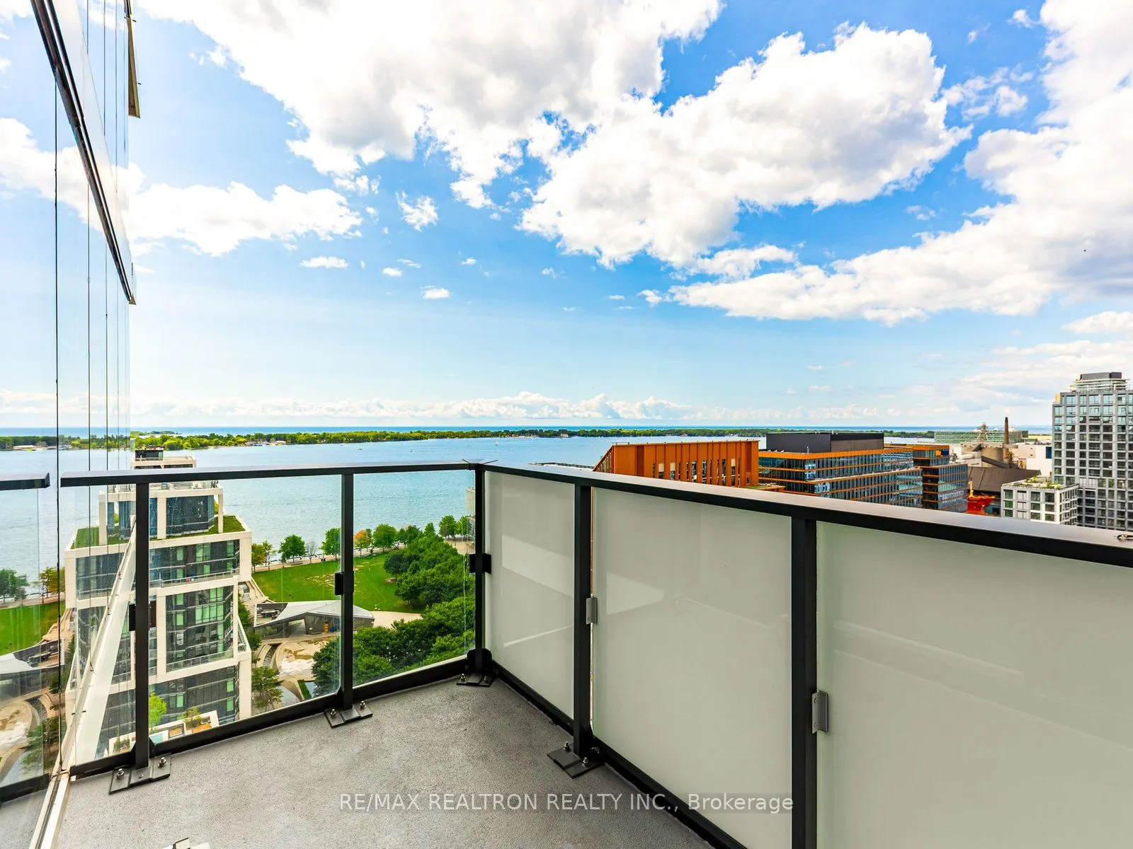 16 Bonnycastle Street, #1709