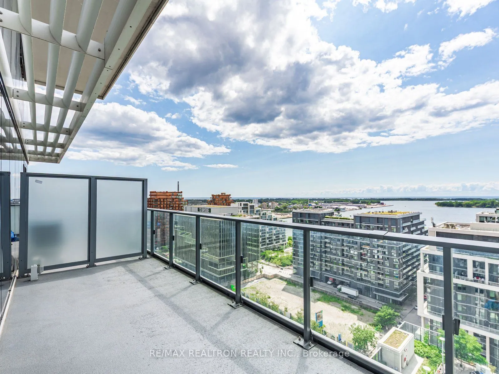 16 Bonnycastle Street, #1709
