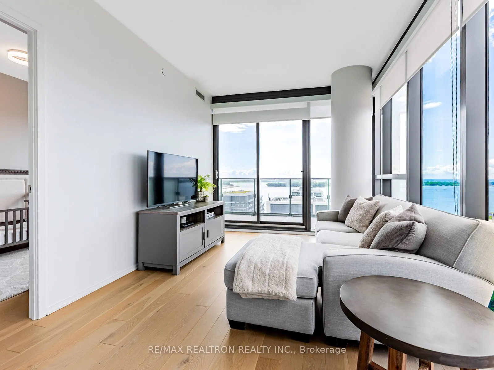 16 Bonnycastle Street, #1709