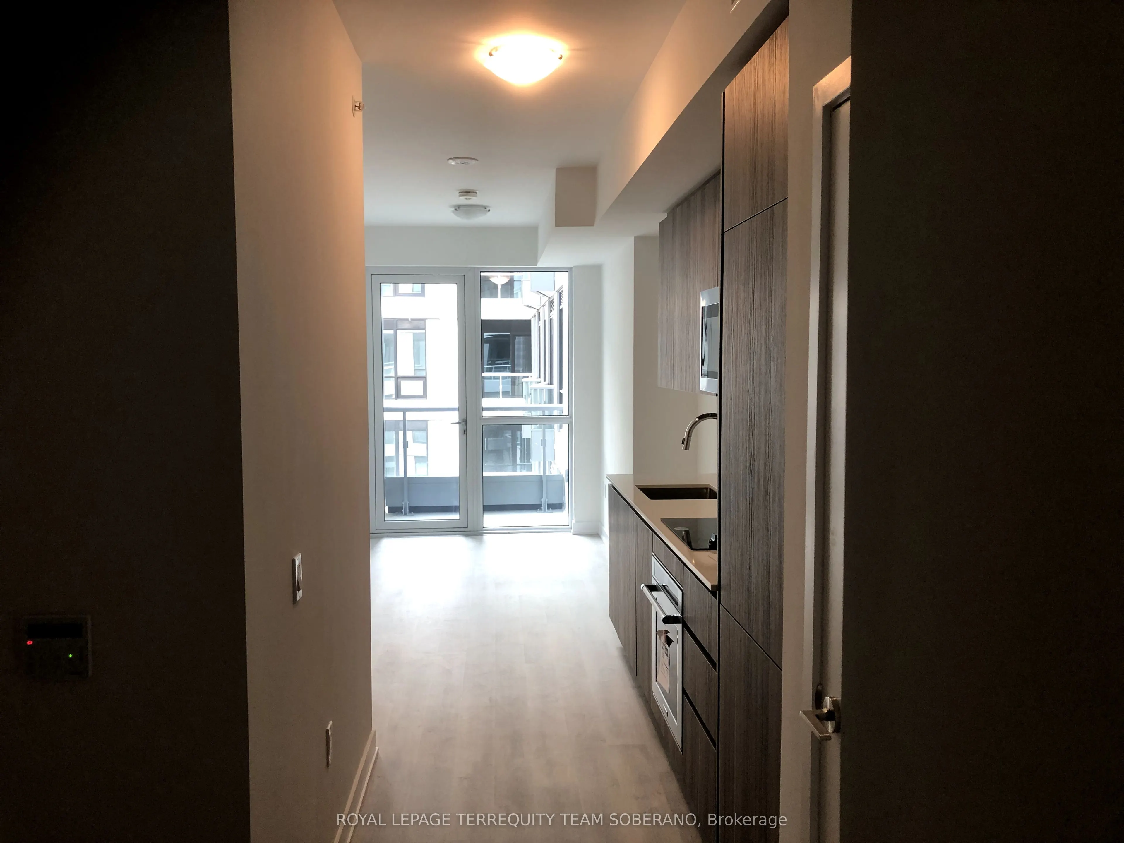 15 Richardson Street, #909