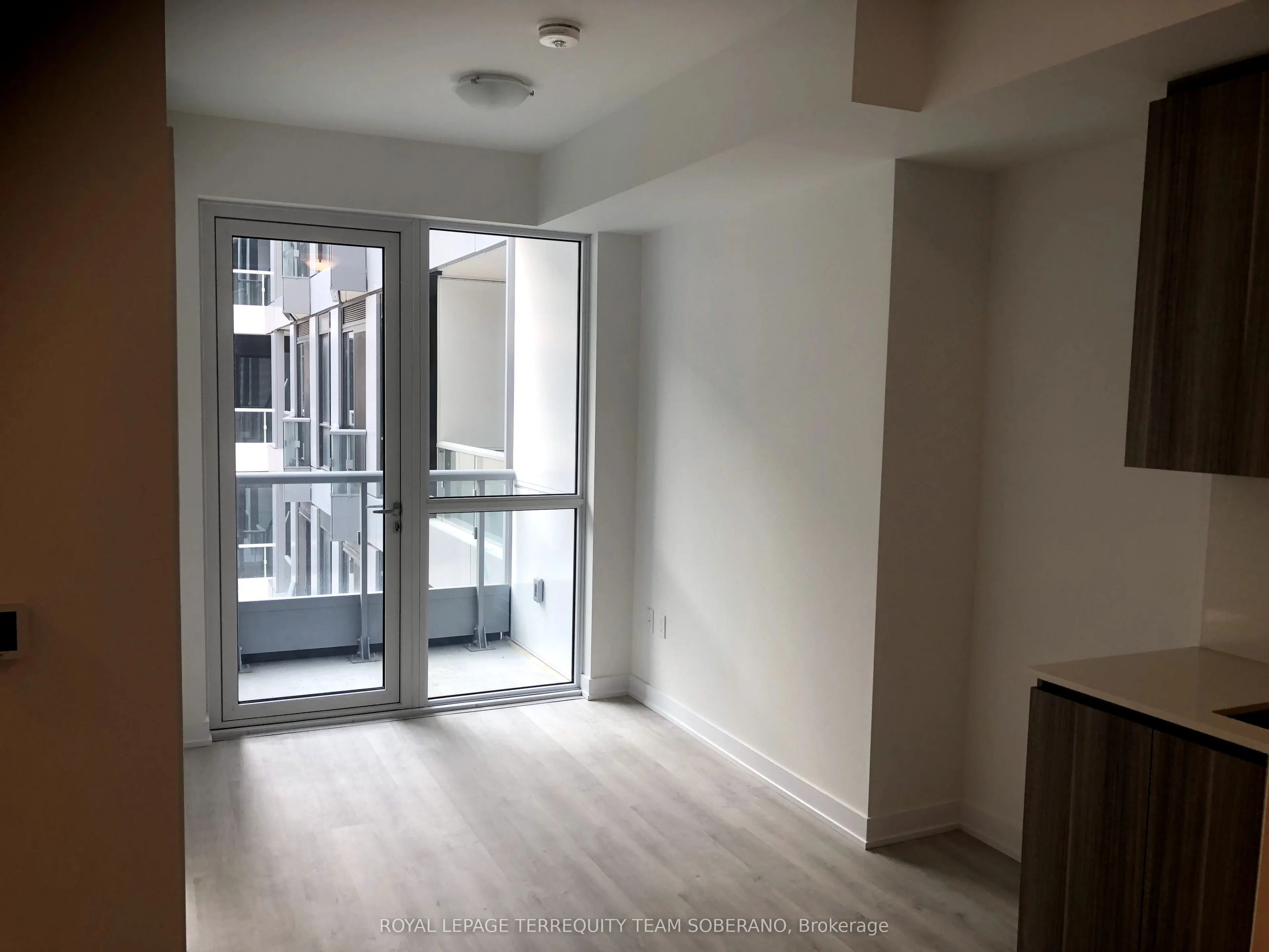 15 Richardson Street, #909