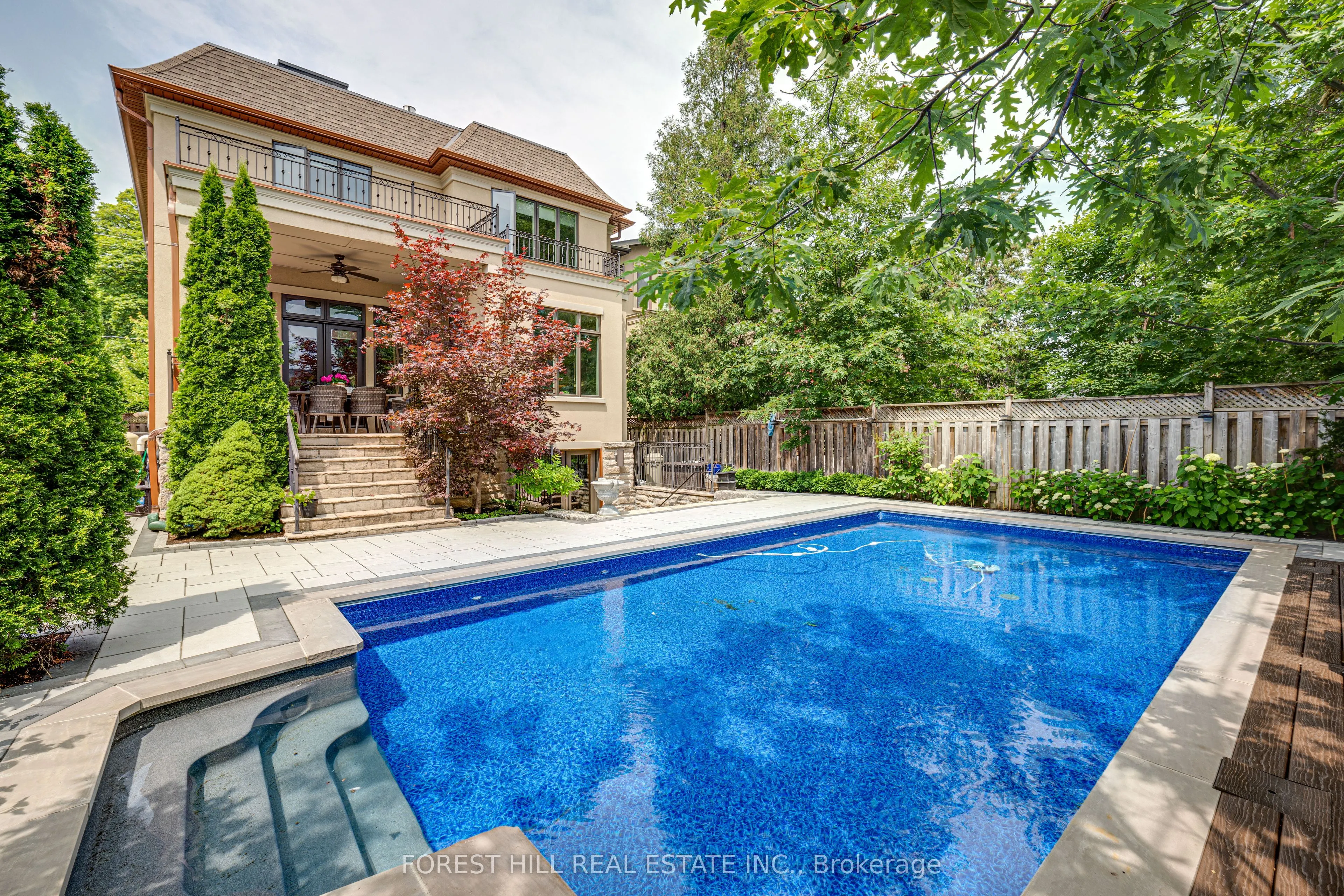 669 Bedford Park Avenue