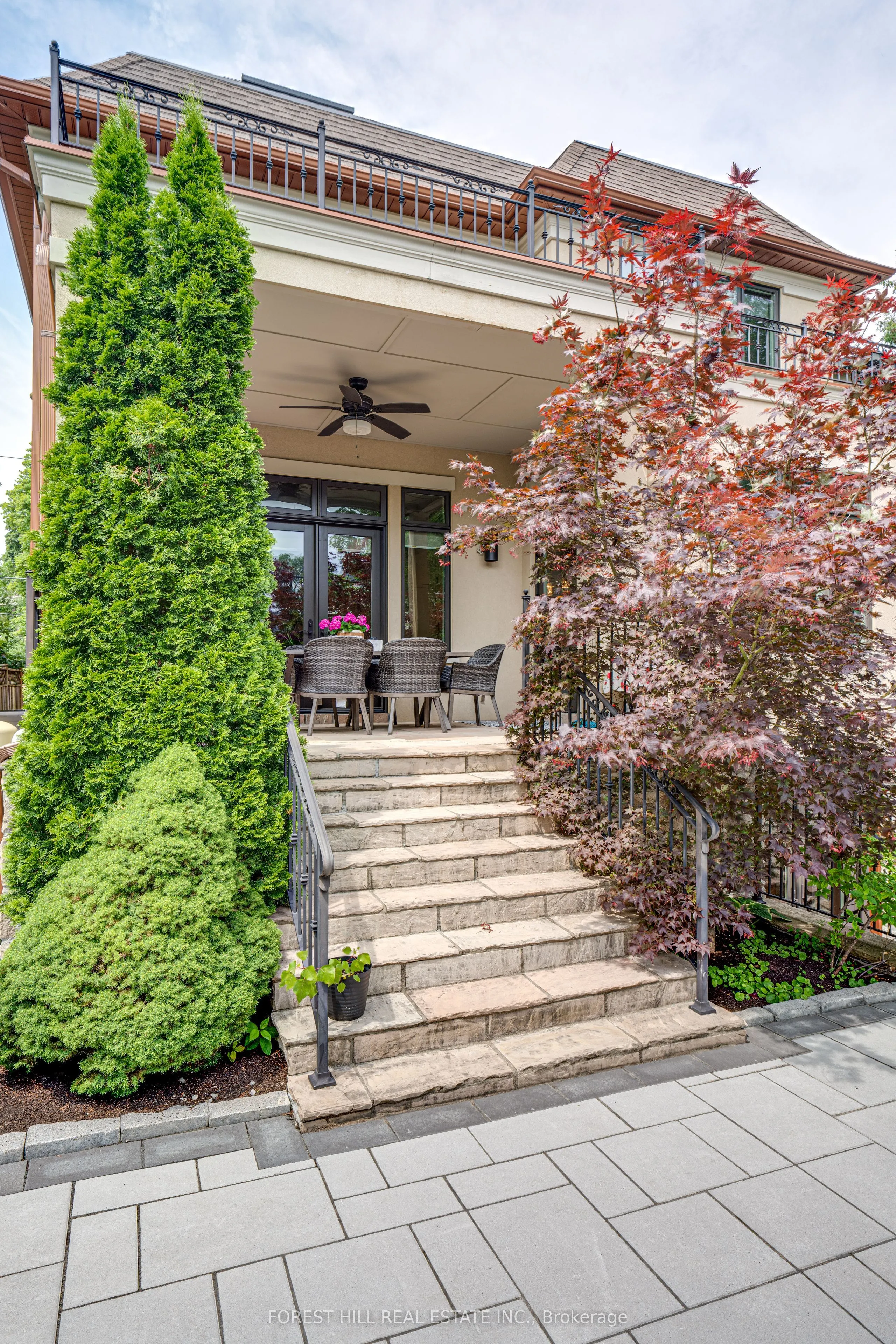 669 Bedford Park Avenue