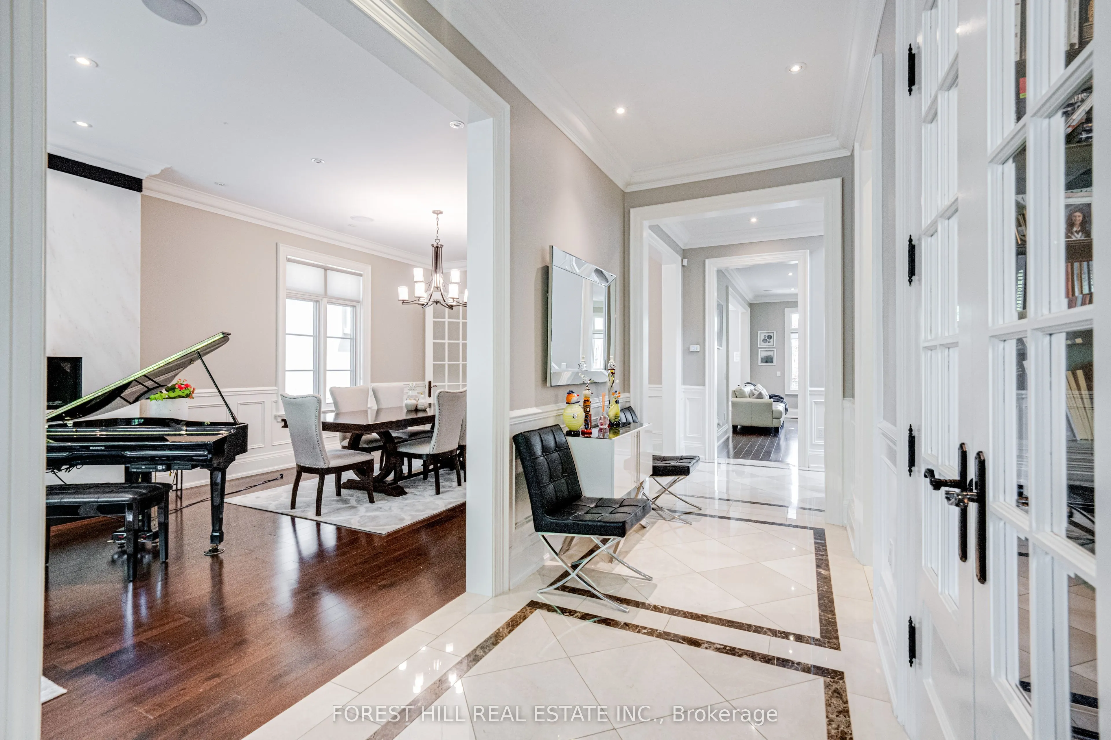 669 Bedford Park Avenue