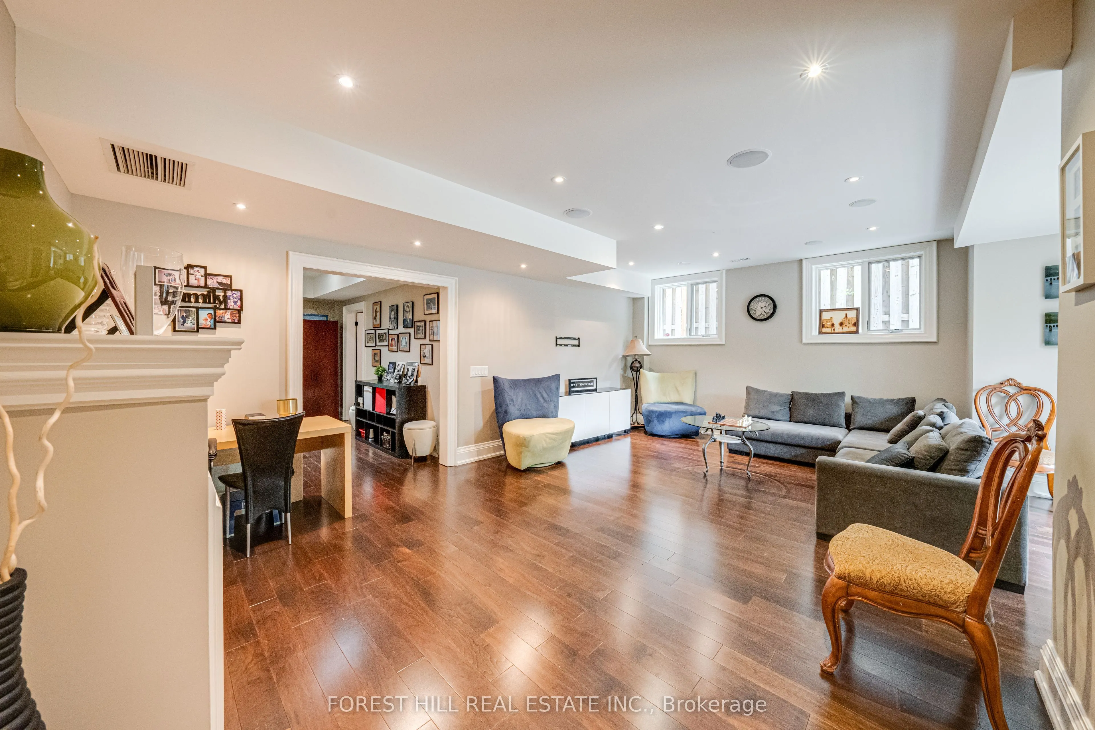 669 Bedford Park Avenue