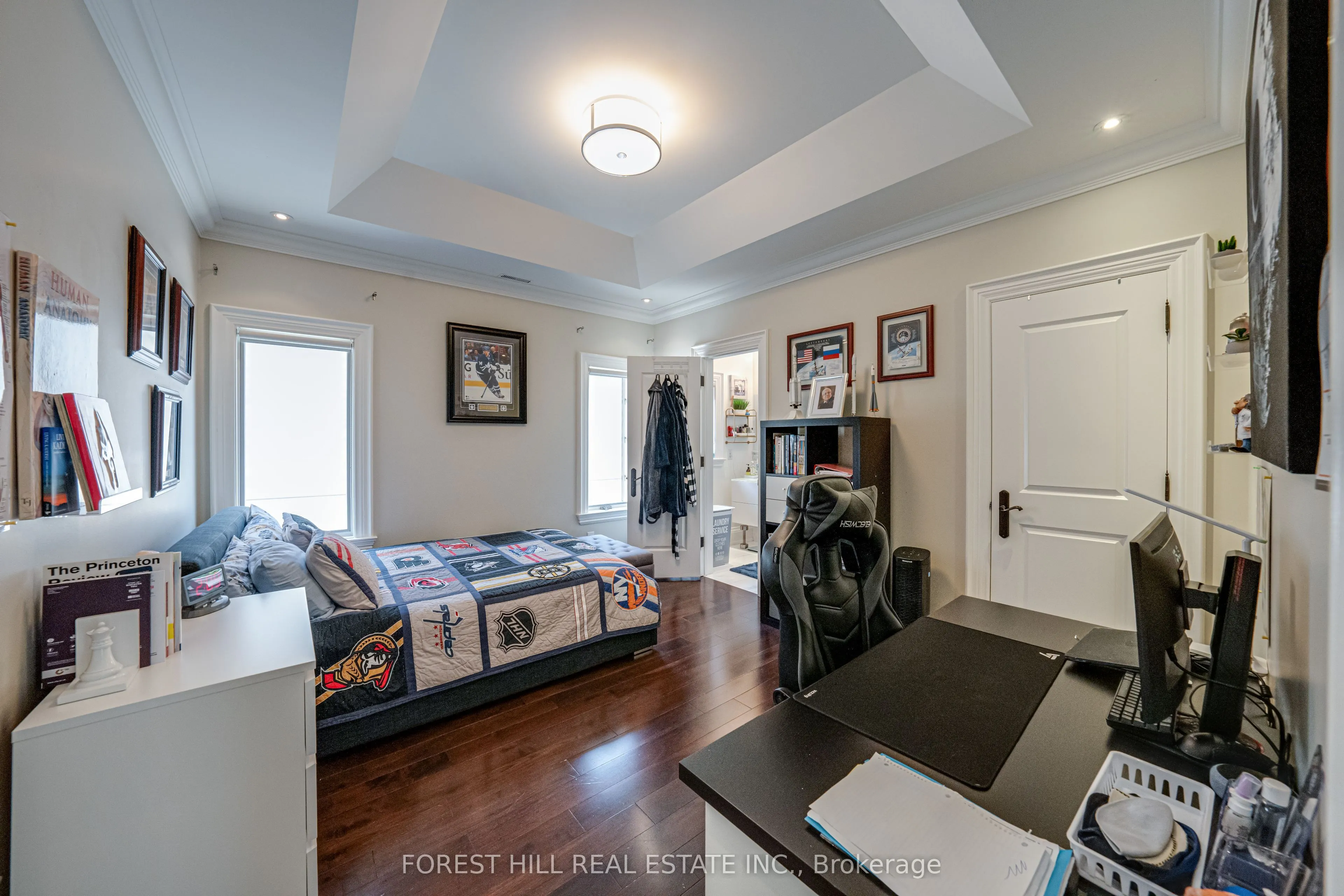 669 Bedford Park Avenue