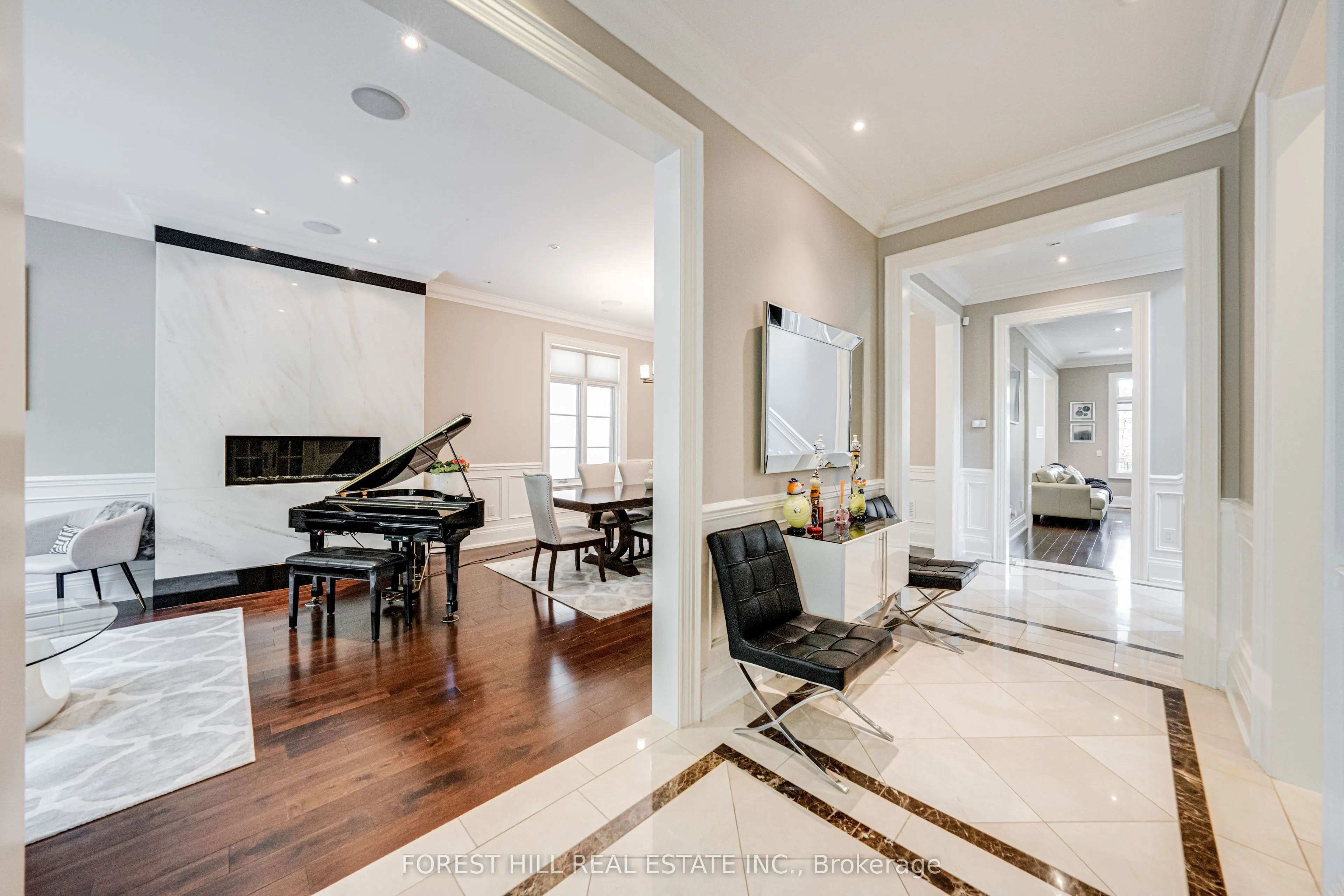 669 Bedford Park Avenue
