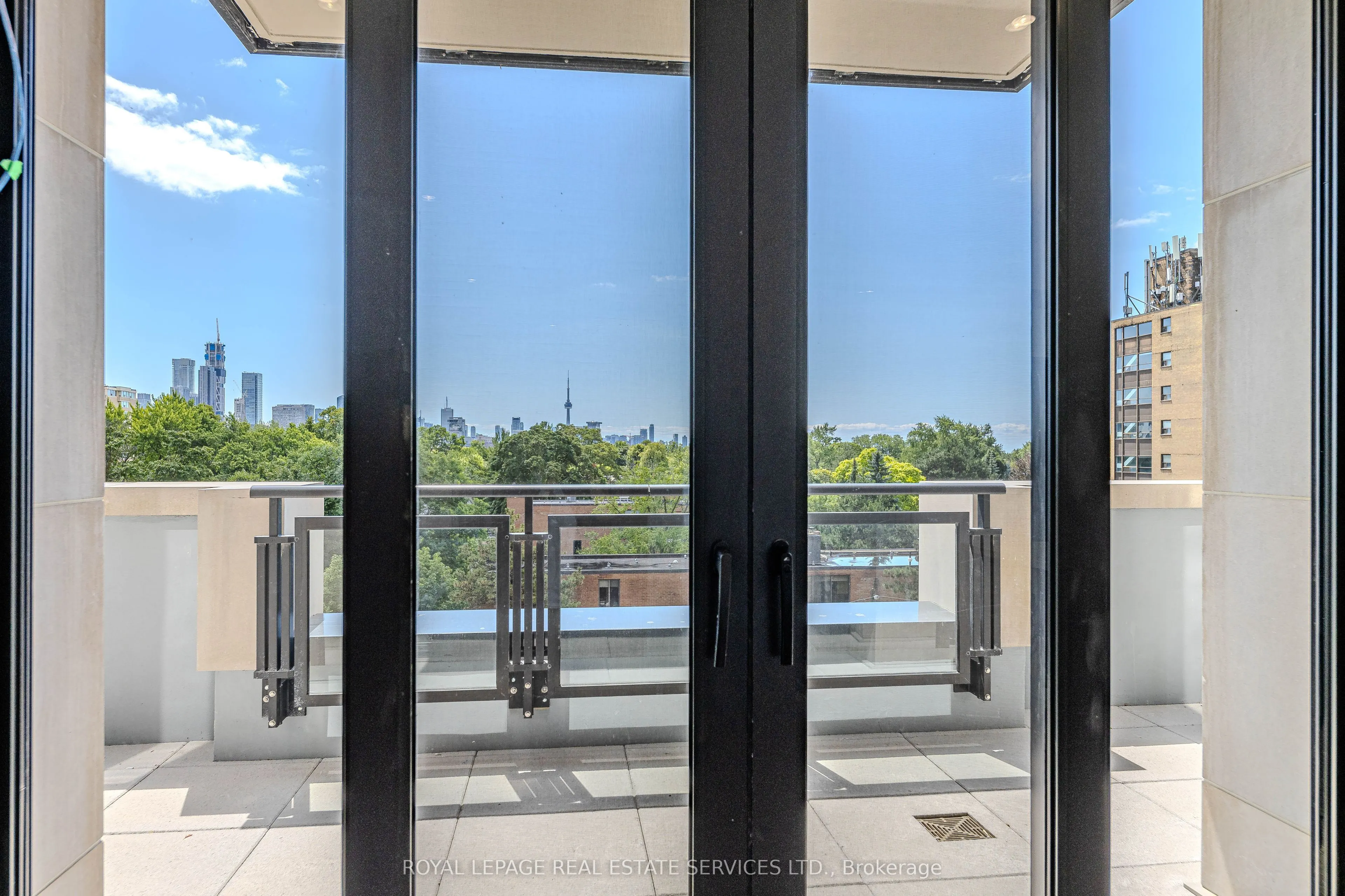 2 Forest Hill Road, #605