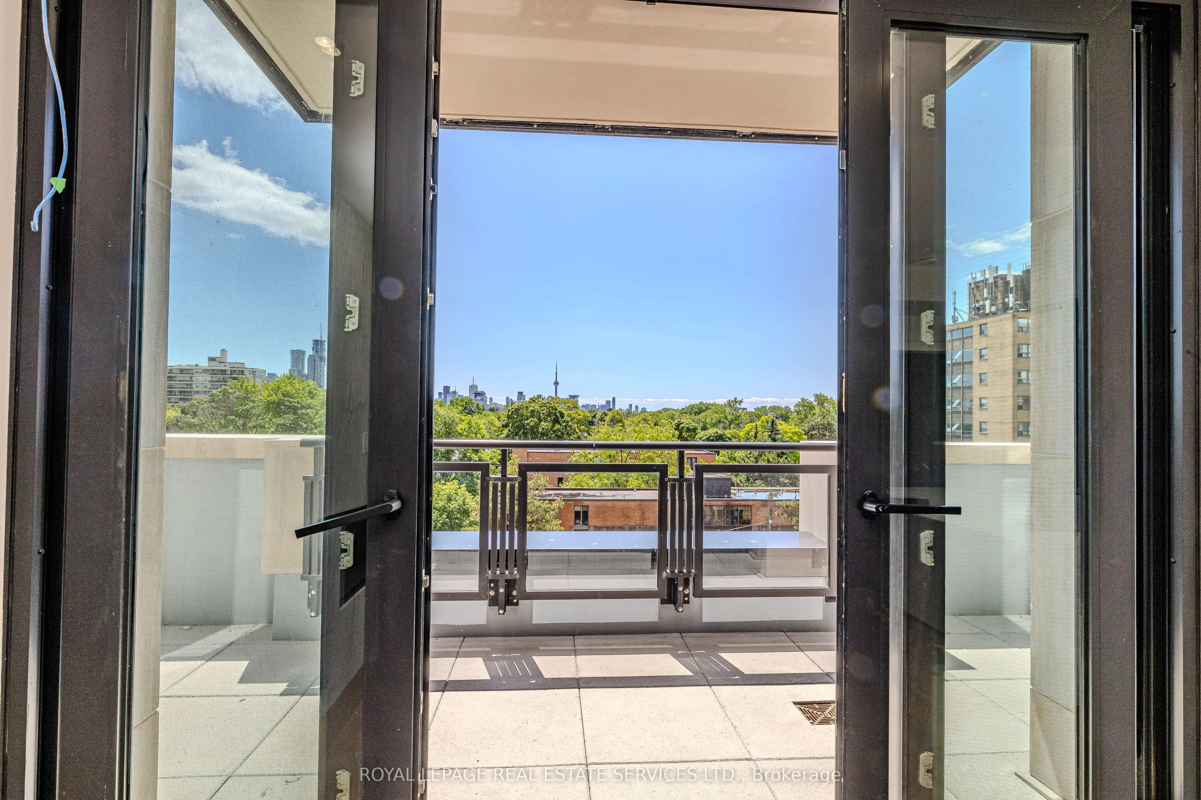 2 Forest Hill Road, #605