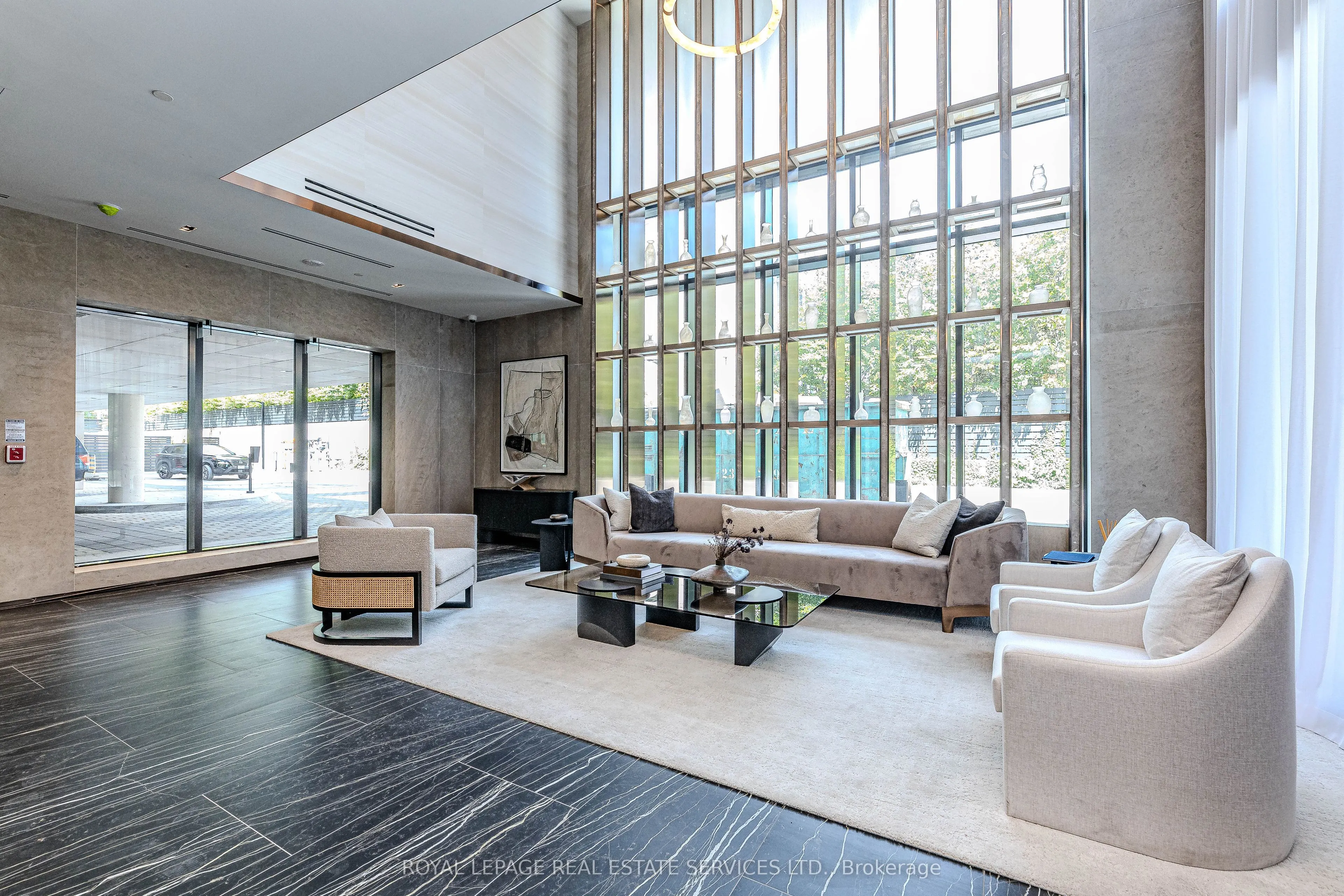 2 Forest Hill Road, #605