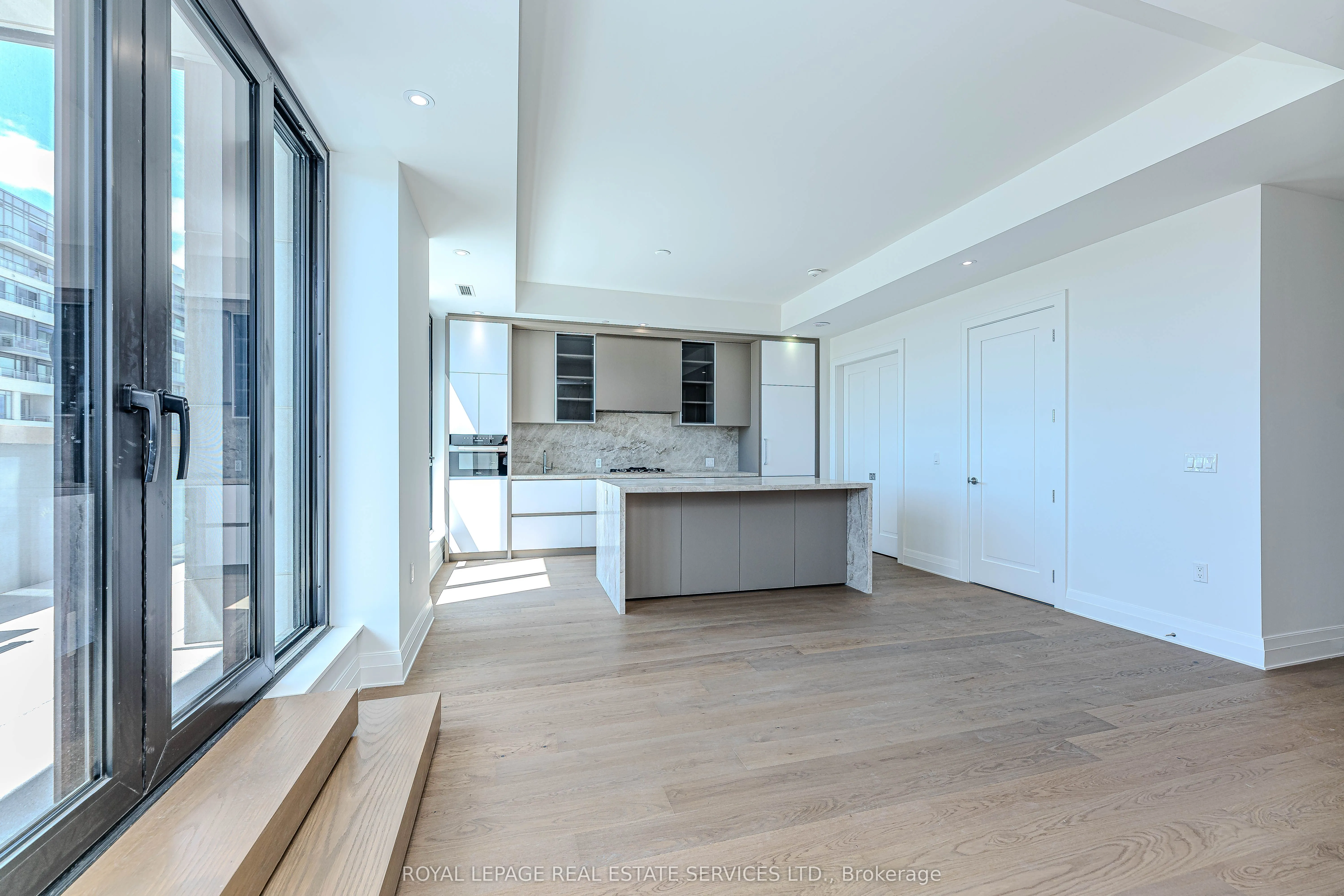 2 Forest Hill Road, #605