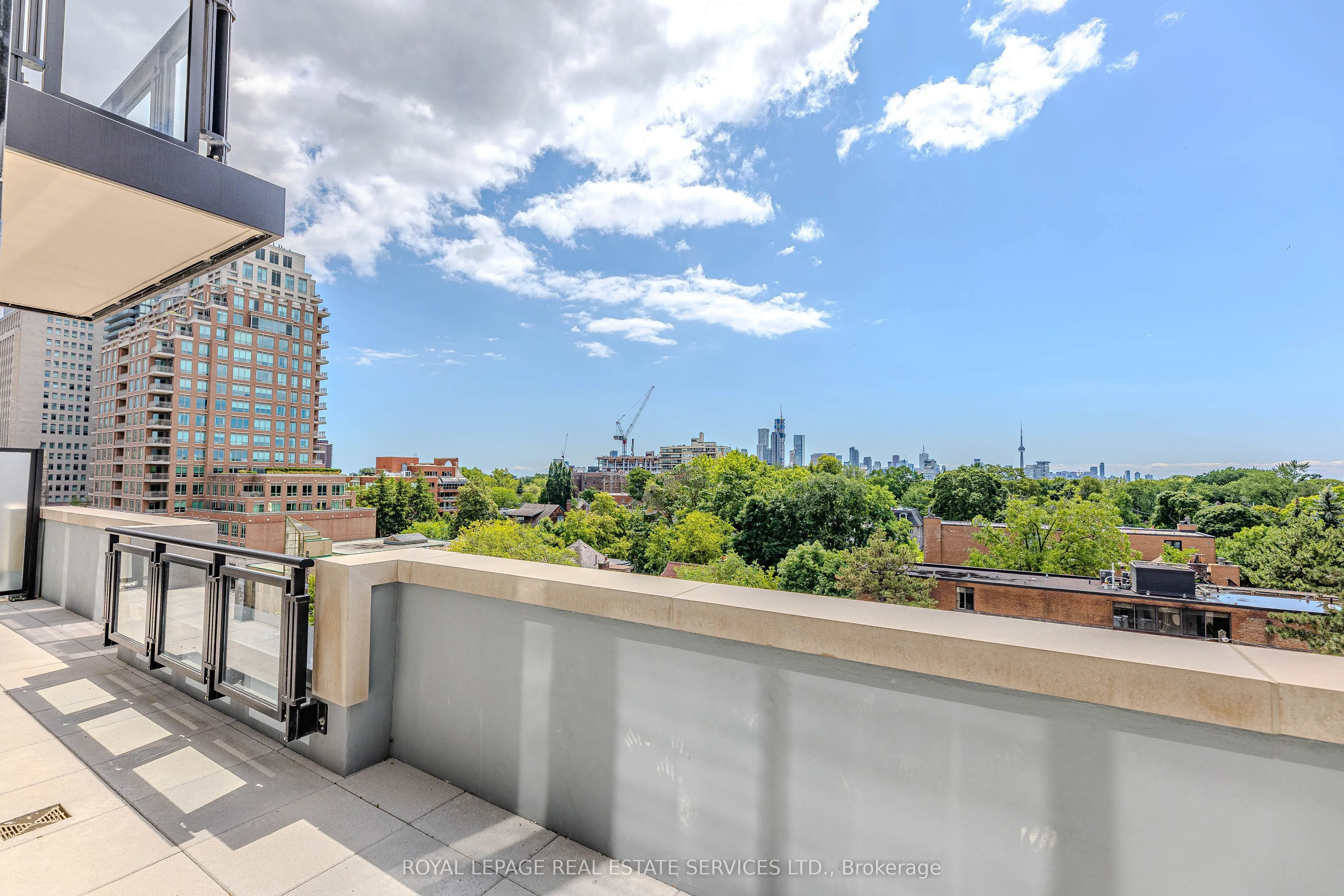 2 Forest Hill Road, #605