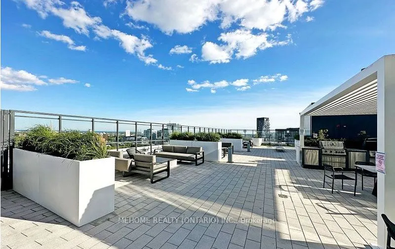 5 Defries Street S, #312