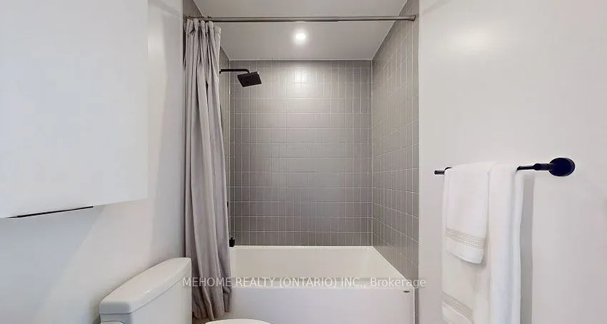 5 Defries Street S, #312