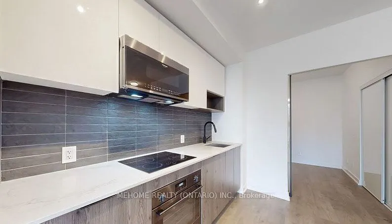 5 Defries Street S, #312