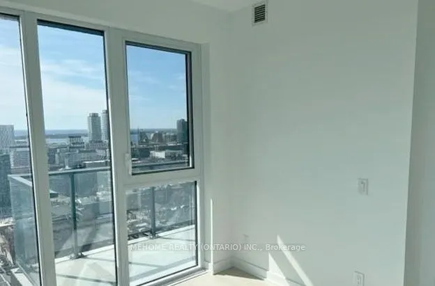 5 Defries Street S, #312