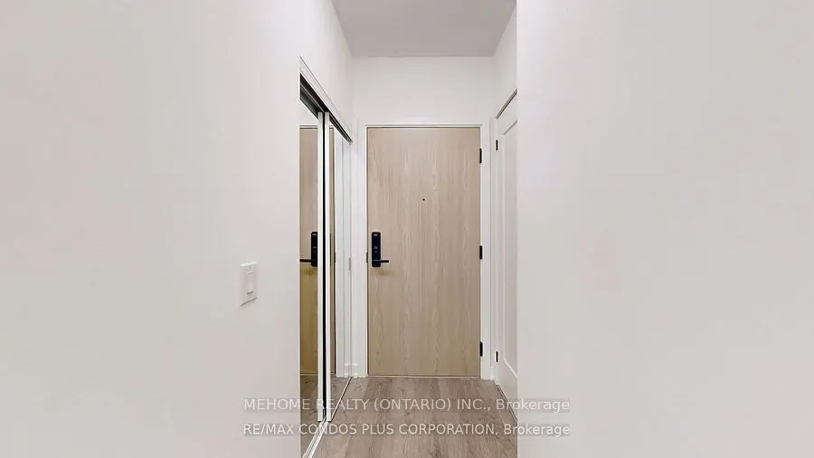 5 Defries Street S, #312