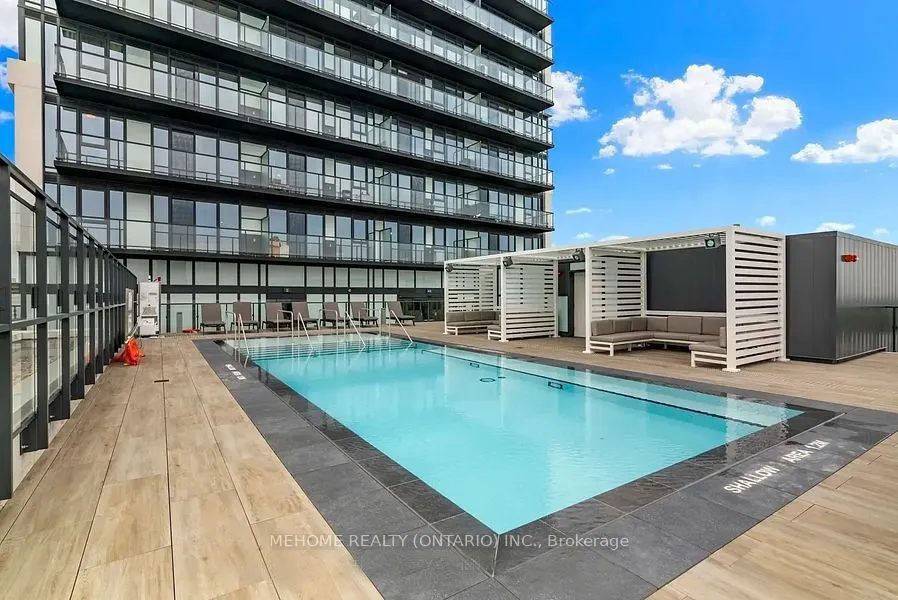 5 Defries Street S, #312