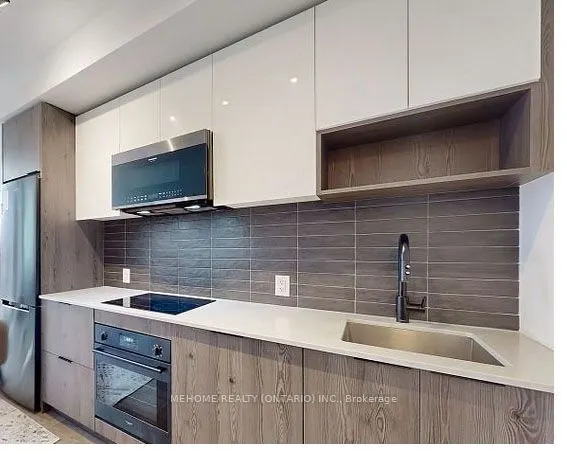 5 Defries Street S, #312