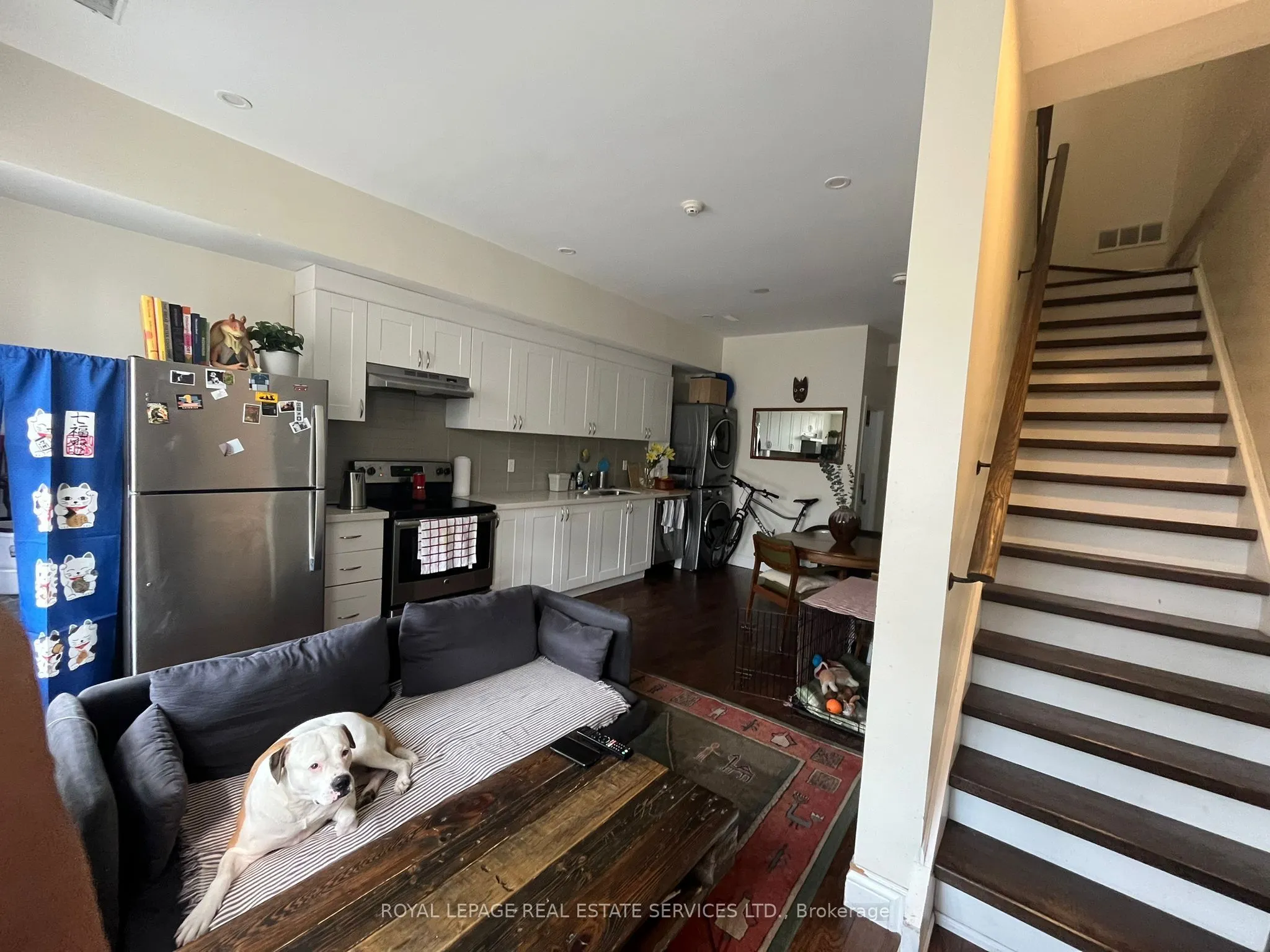450 Bloor Street W, #2nd Floor
