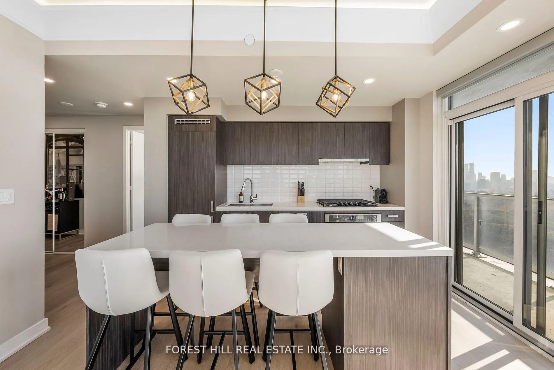 501 St Clair Avenue W, #1907