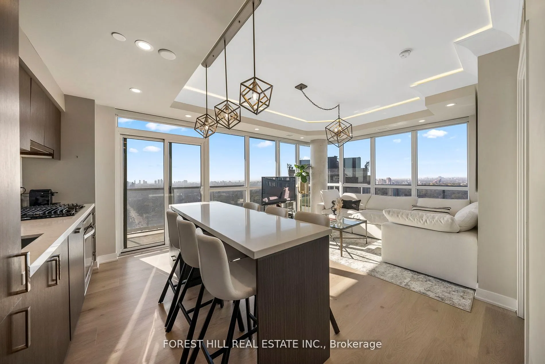501 St Clair Avenue W, #1907