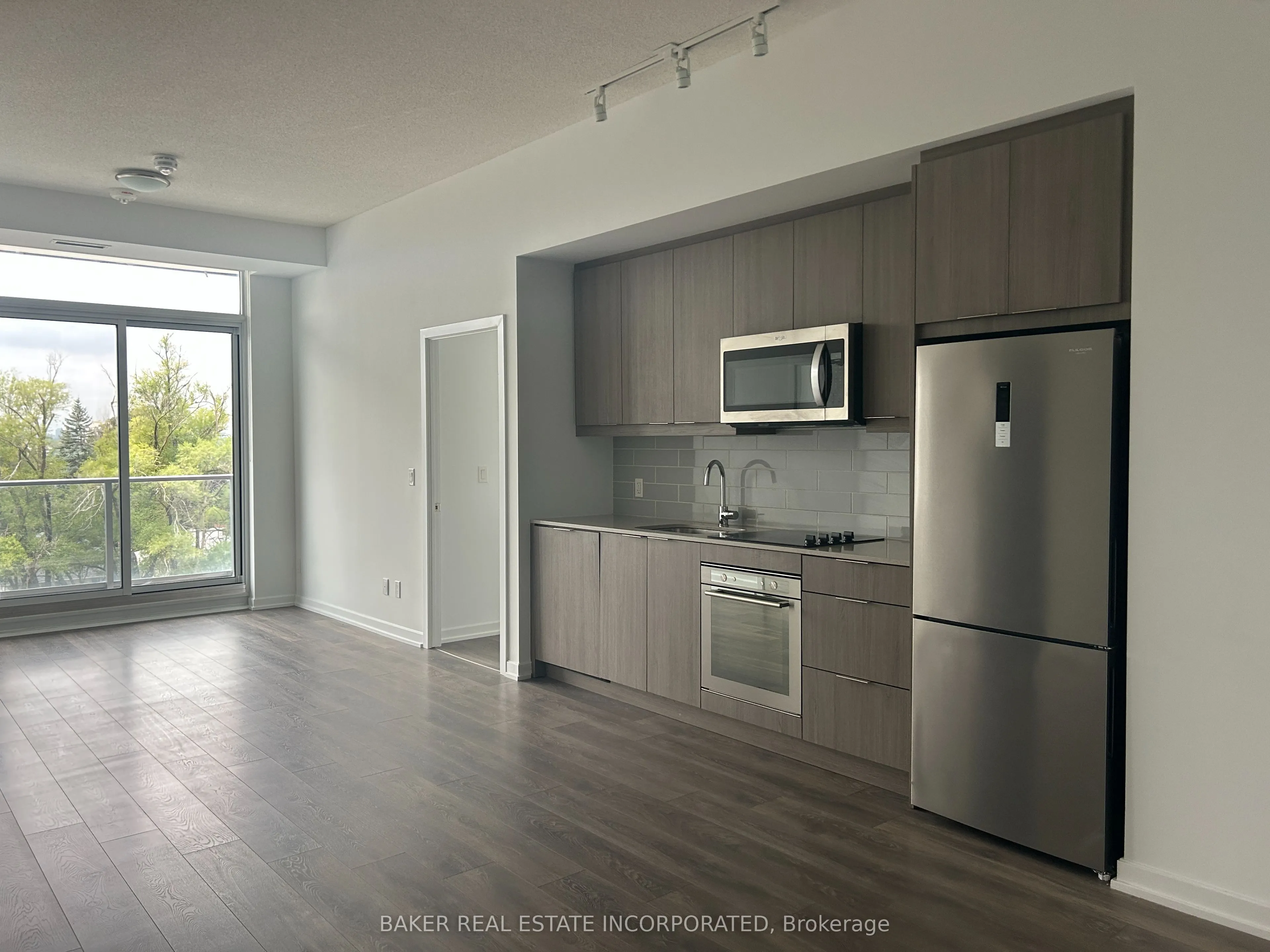 36 Forest Manor Road, #216