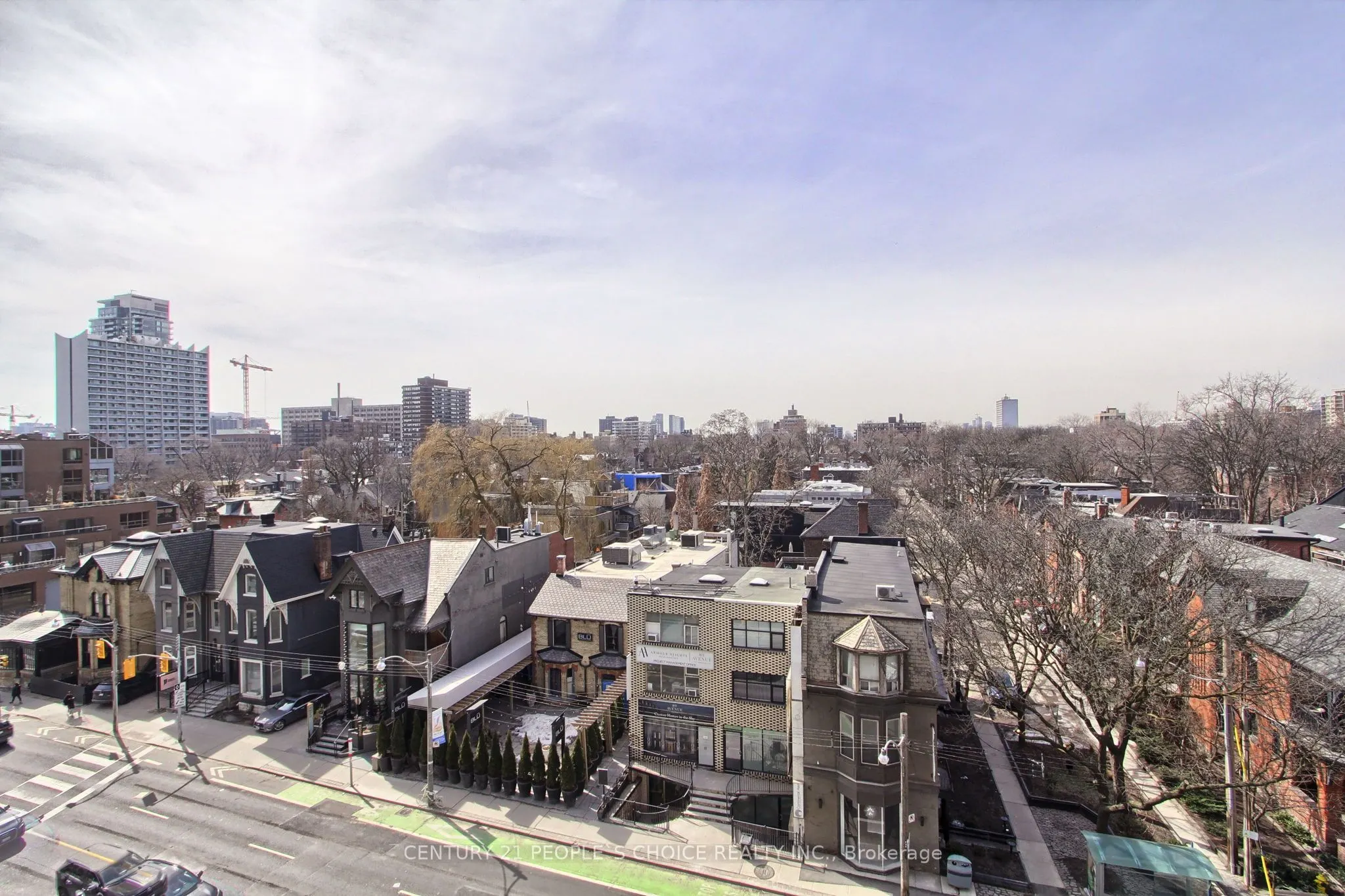99 Avenue Road, #706