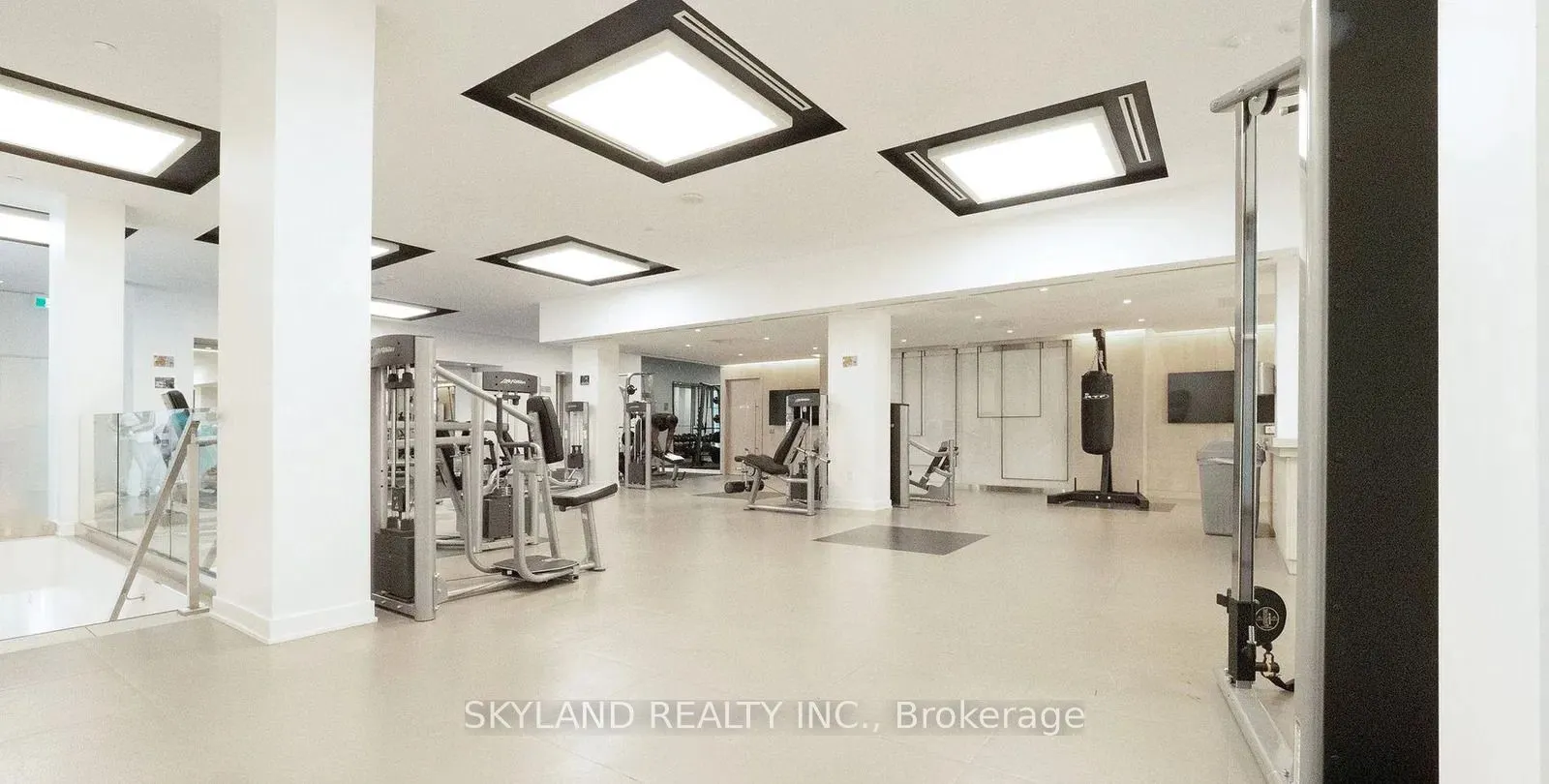 99 Broadway Avenue, #3208