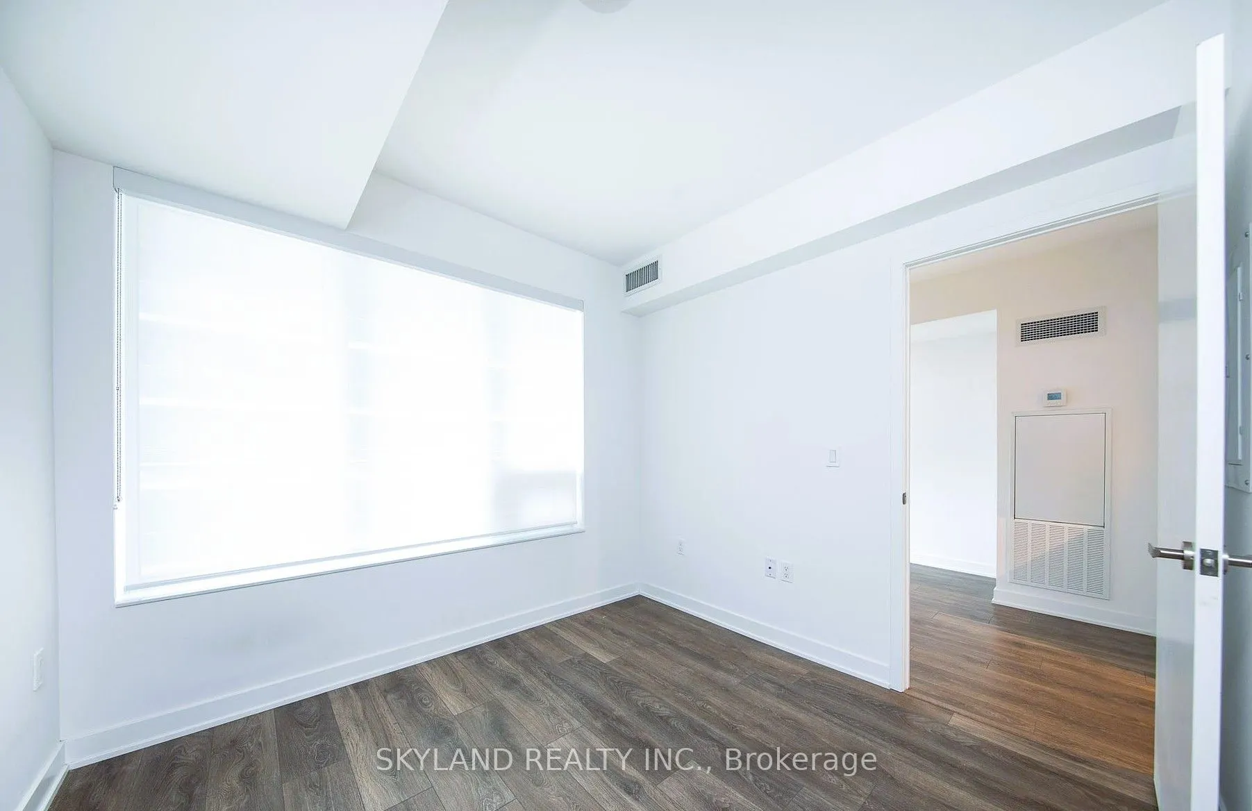 99 Broadway Avenue, #3208